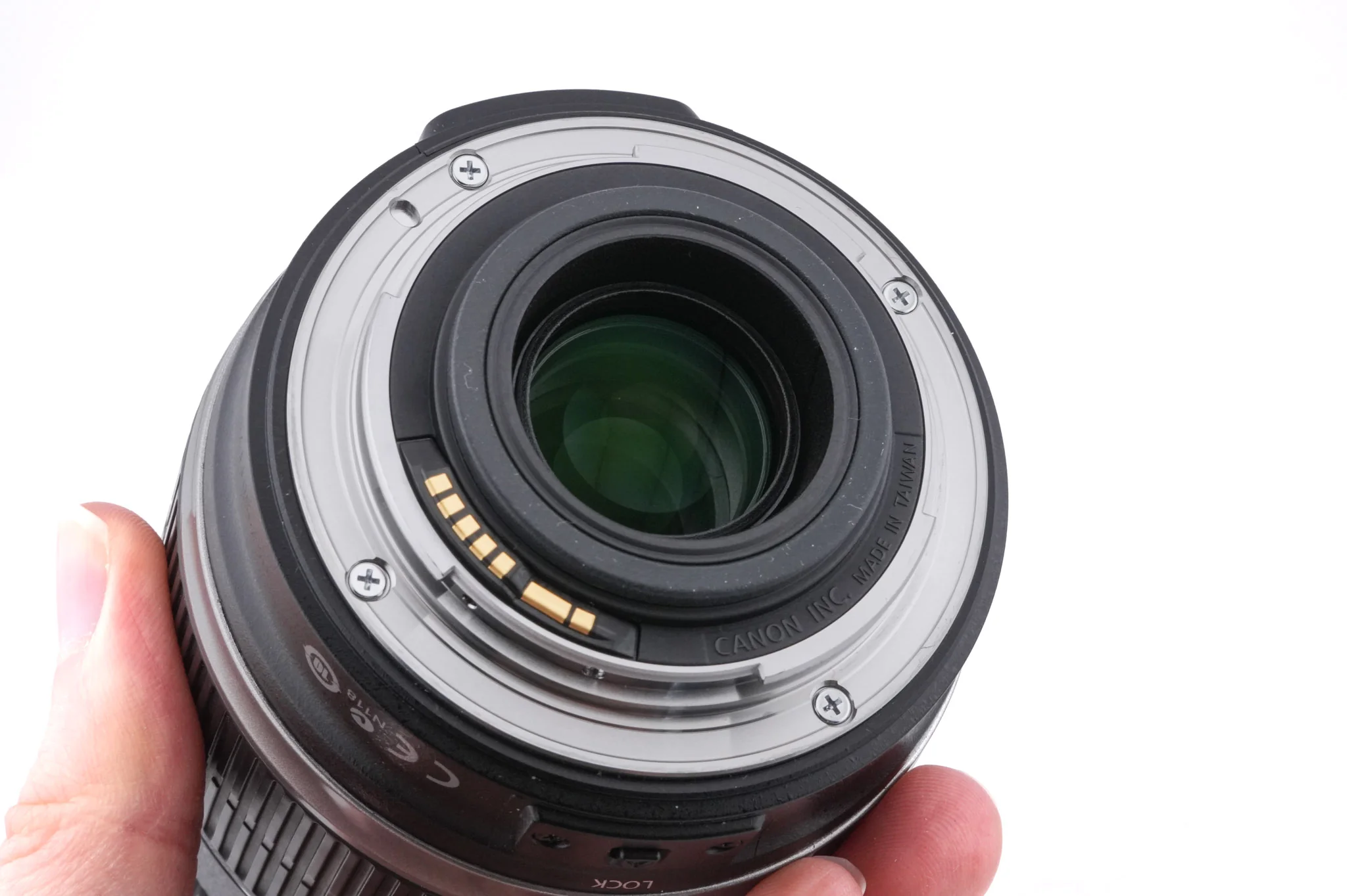 Canon 18-200mm f3.5-5.6 IS - Image 4