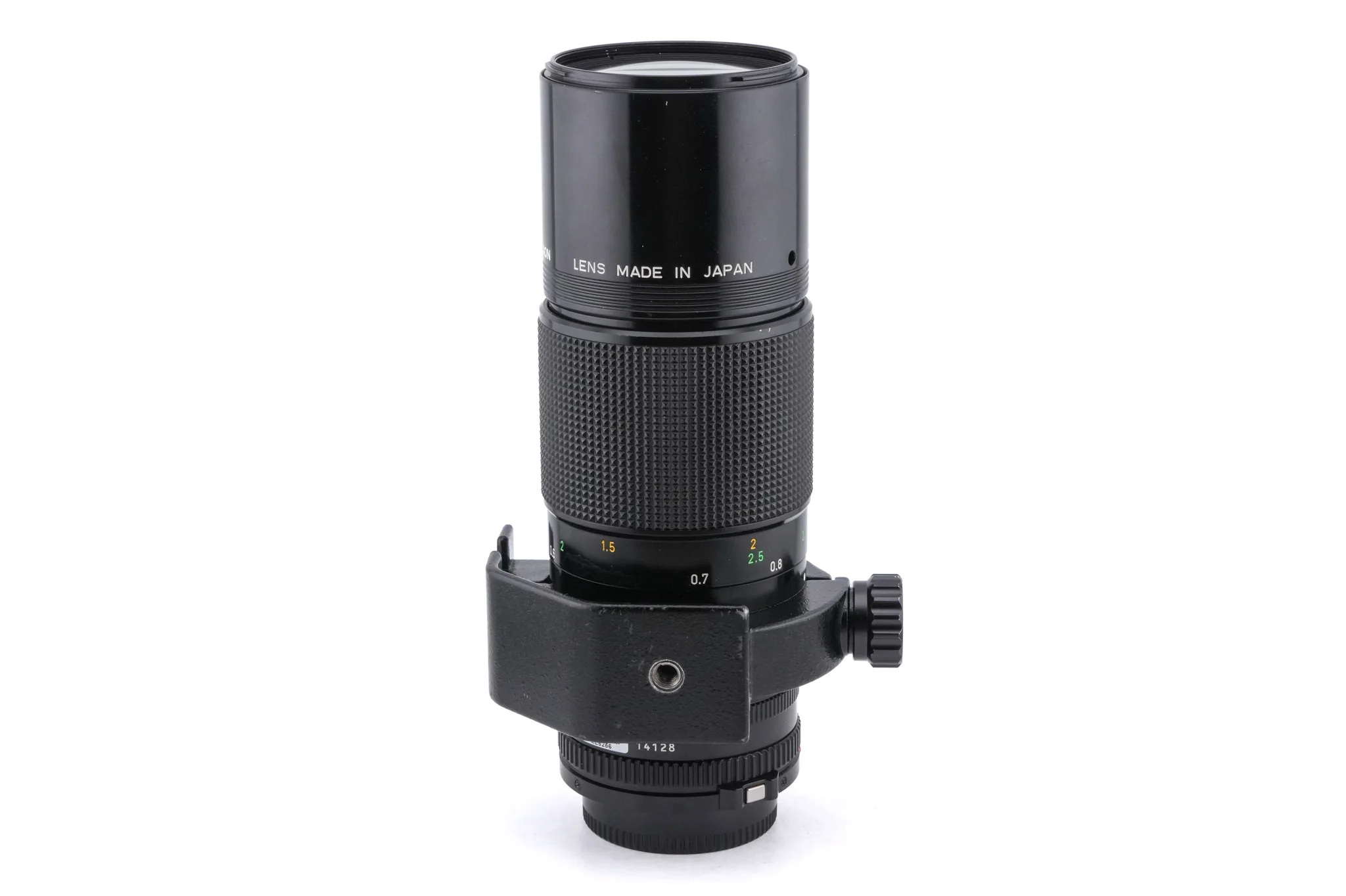 Canon 200mm f4 Macro FDn - Image 2