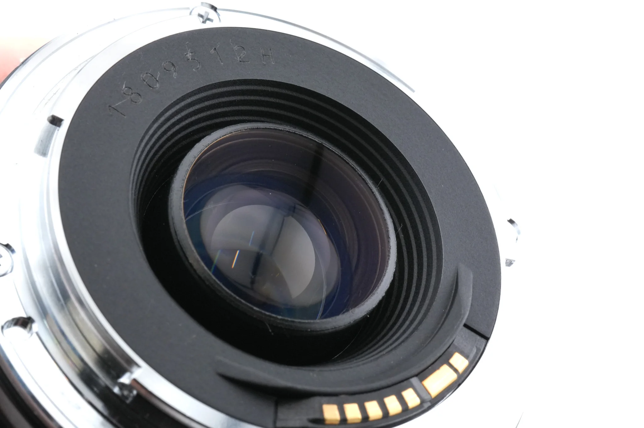 Canon 28-105mm f3.5-4.5 USM - Image 4