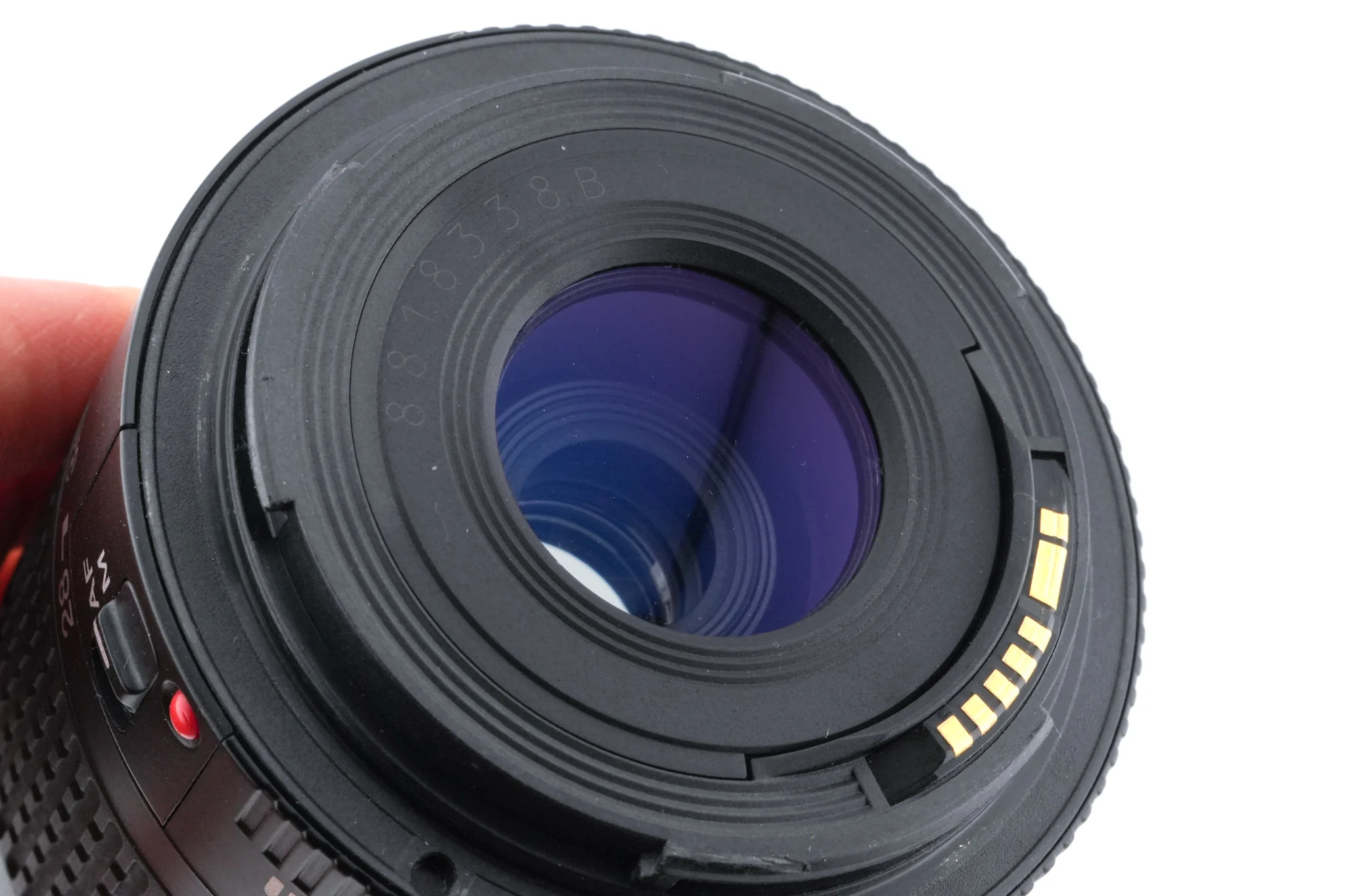 Canon 28-80mm f3.5-5.6 III USM - Image 4