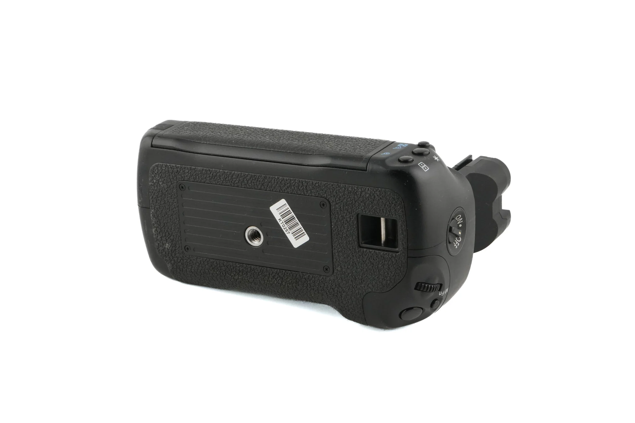 Canon BG-E7 Battery Grip - Image 4
