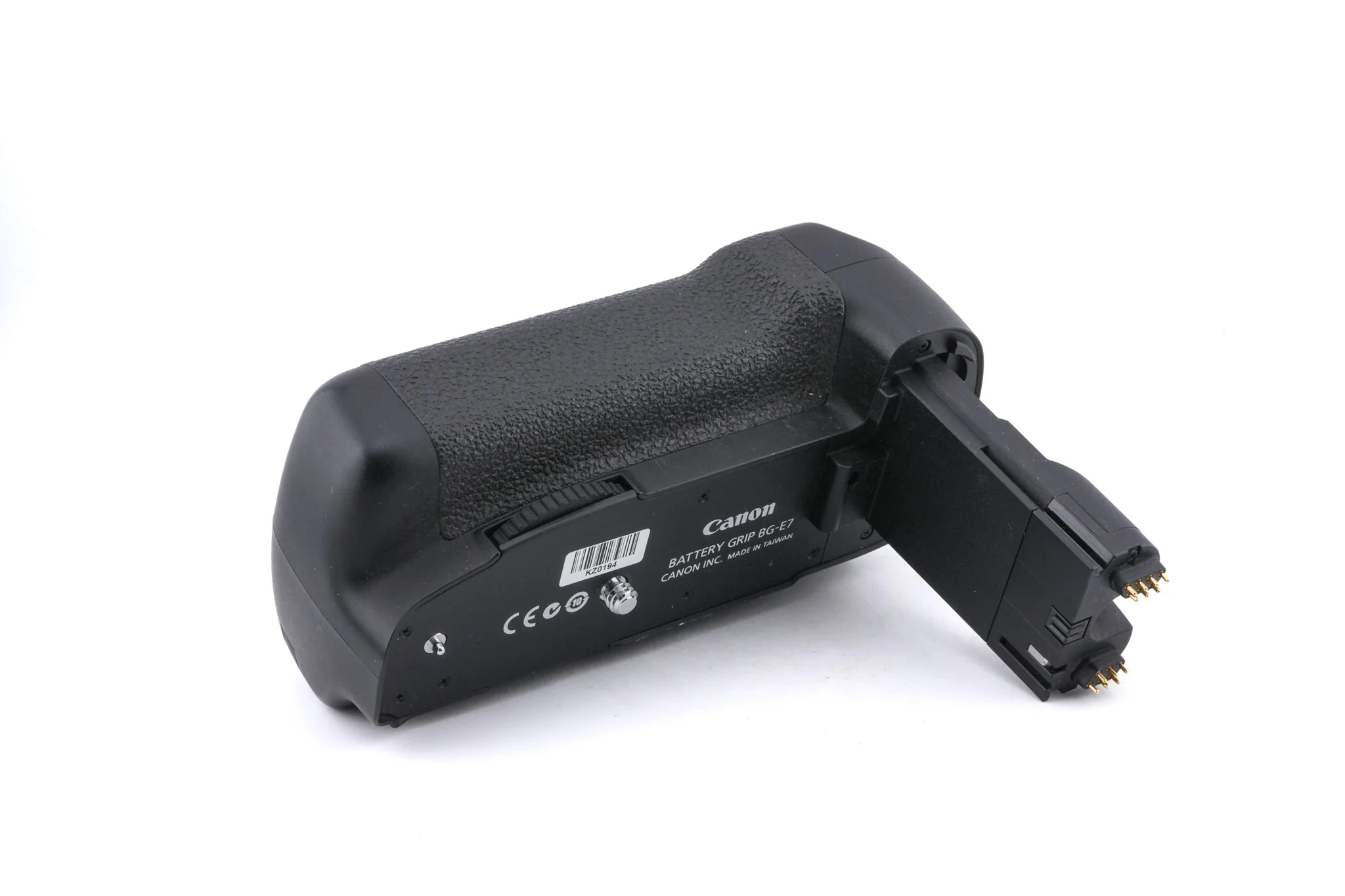 Canon BG-E7 Battery Grip - Image 4