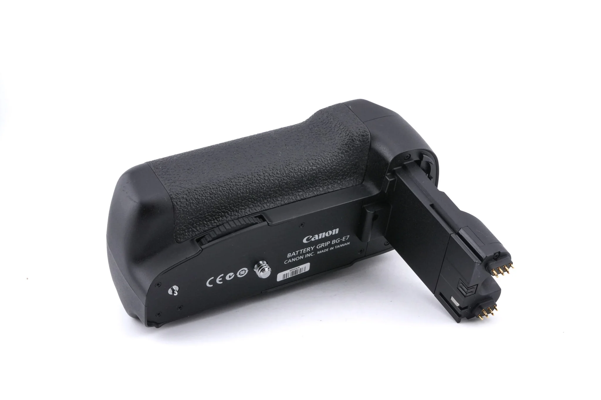 Canon BG-E7 Battery Grip - Image 4