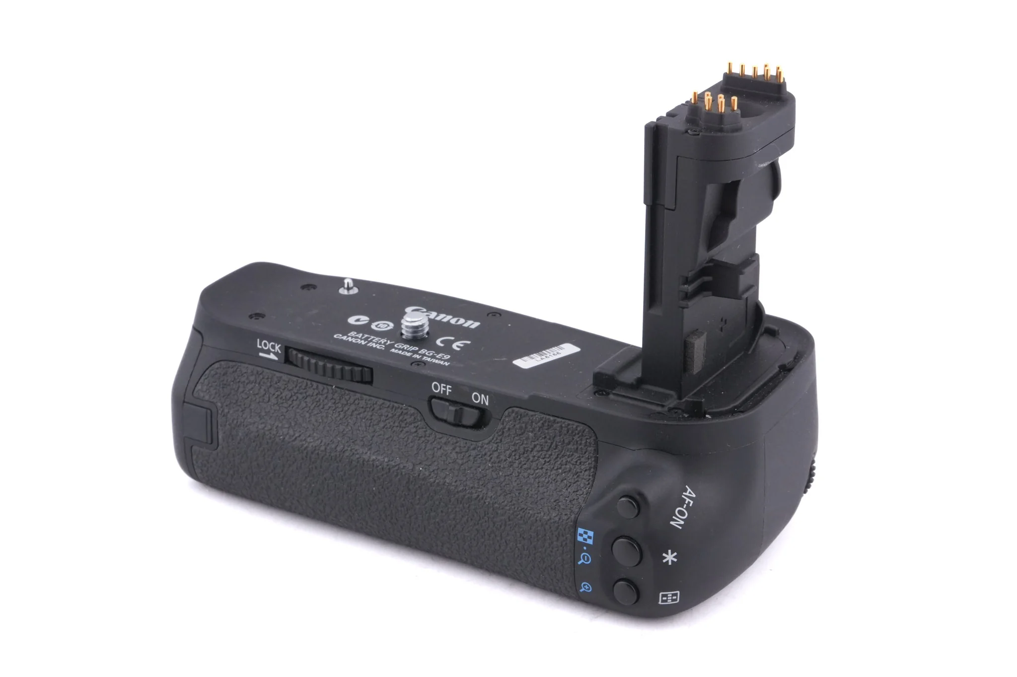 Canon BG-E9 Battery Grip - Image 2
