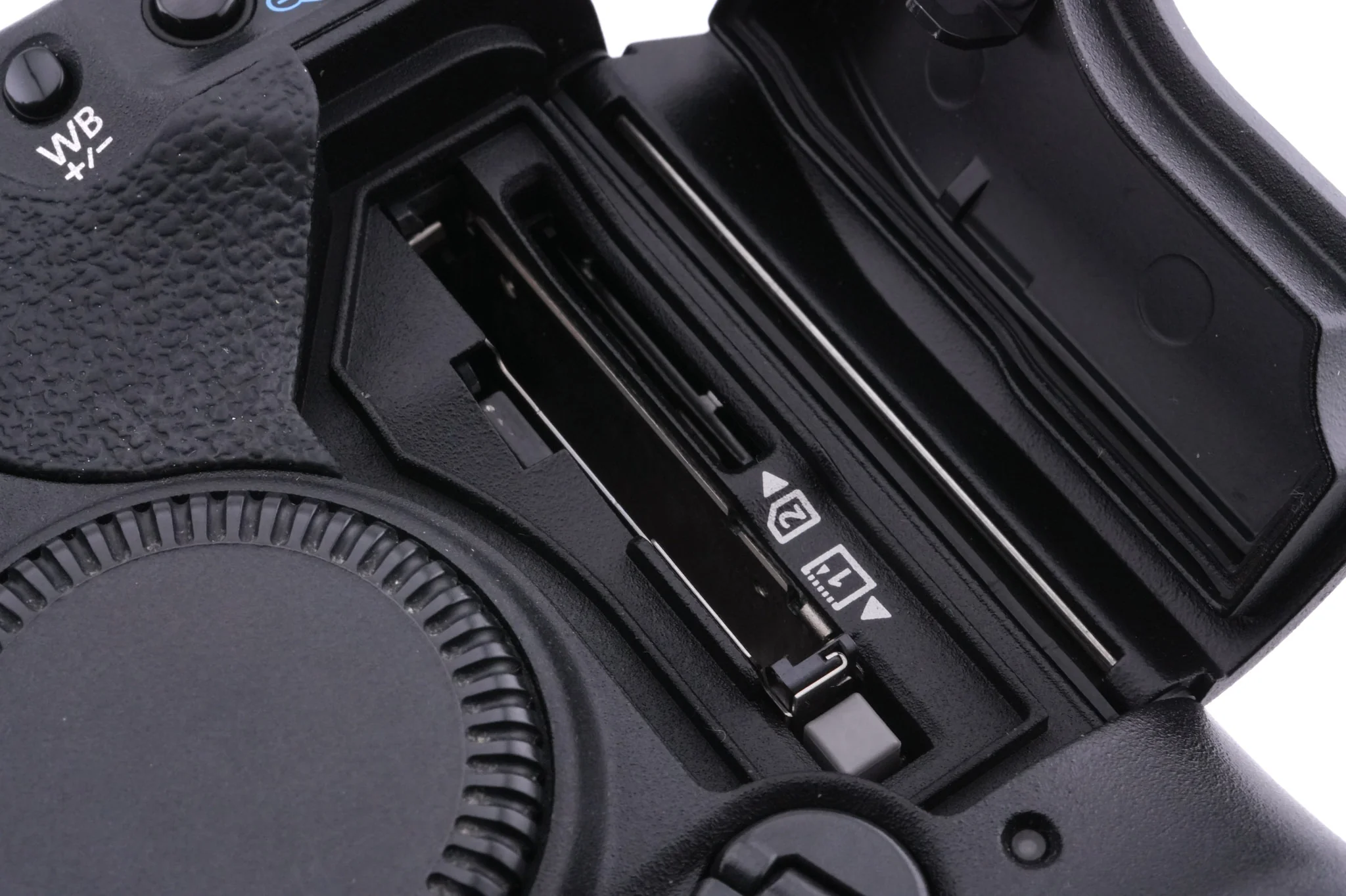 Canon EOS 1D Mark II - Image 6