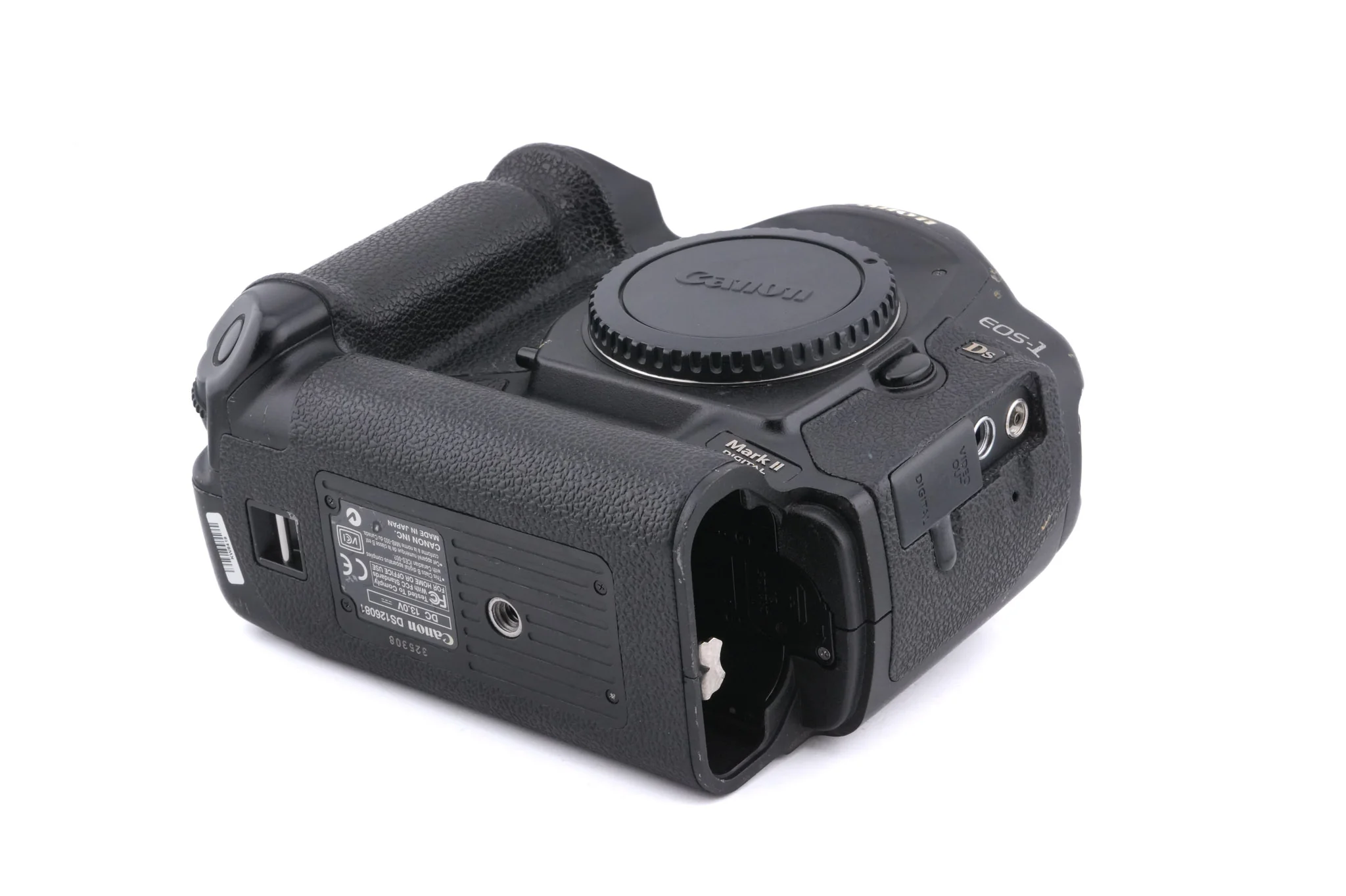 Canon EOS 1Ds Mark II - Image 4