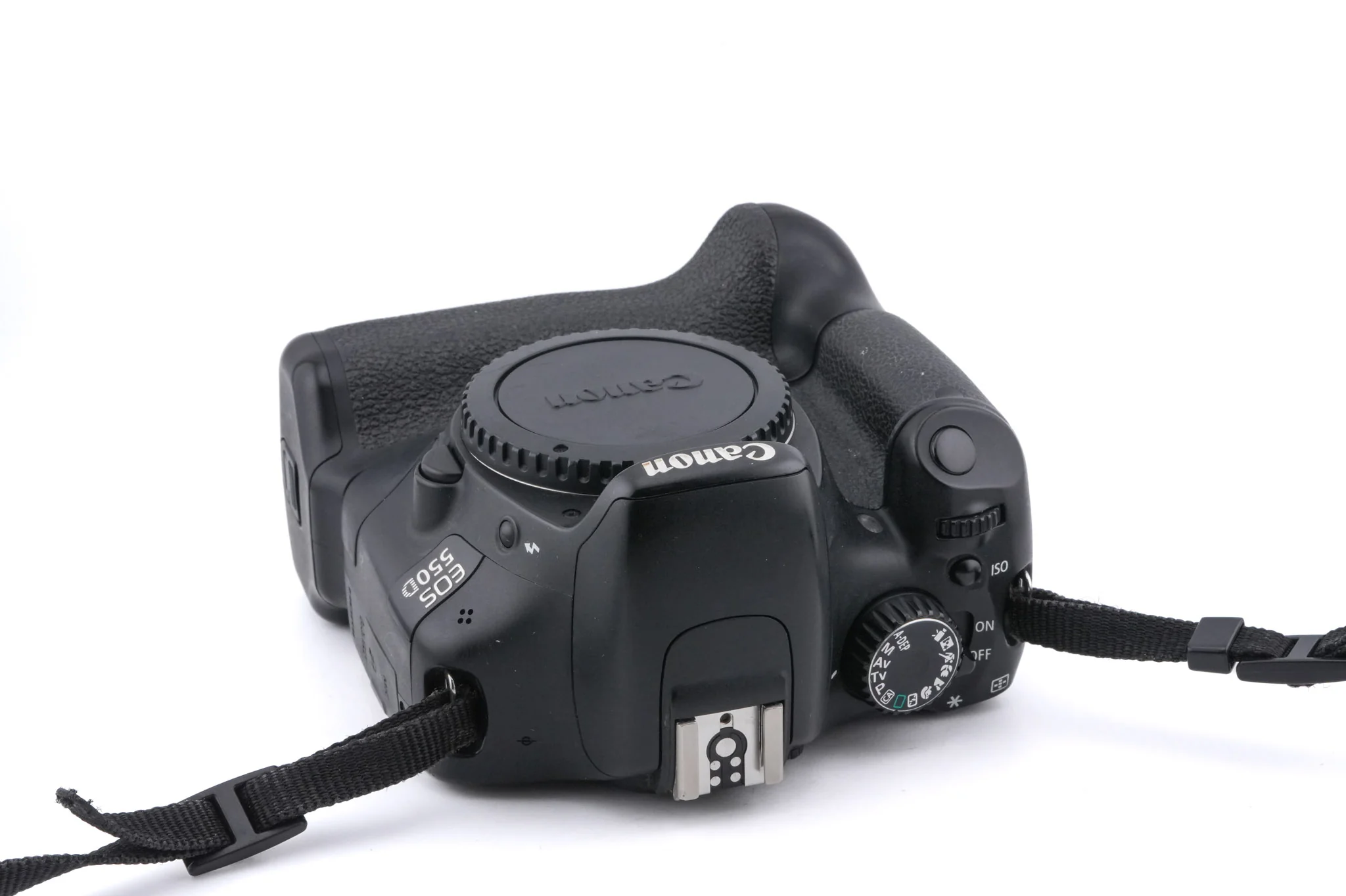 Canon EOS 550D + BG-E8 Battery Grip - Image 4