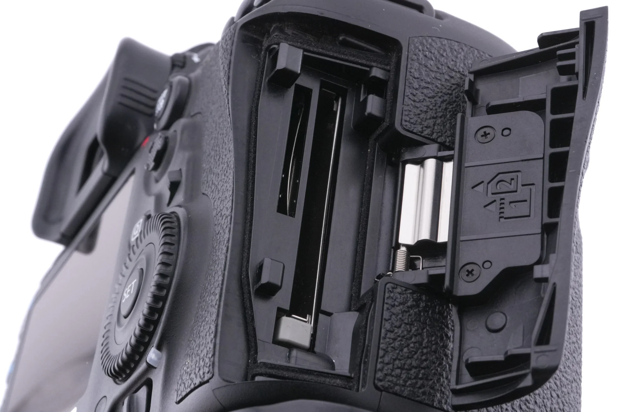 Canon EOS 5D Mark IV + BG-E20 Battery Grip - Image 8