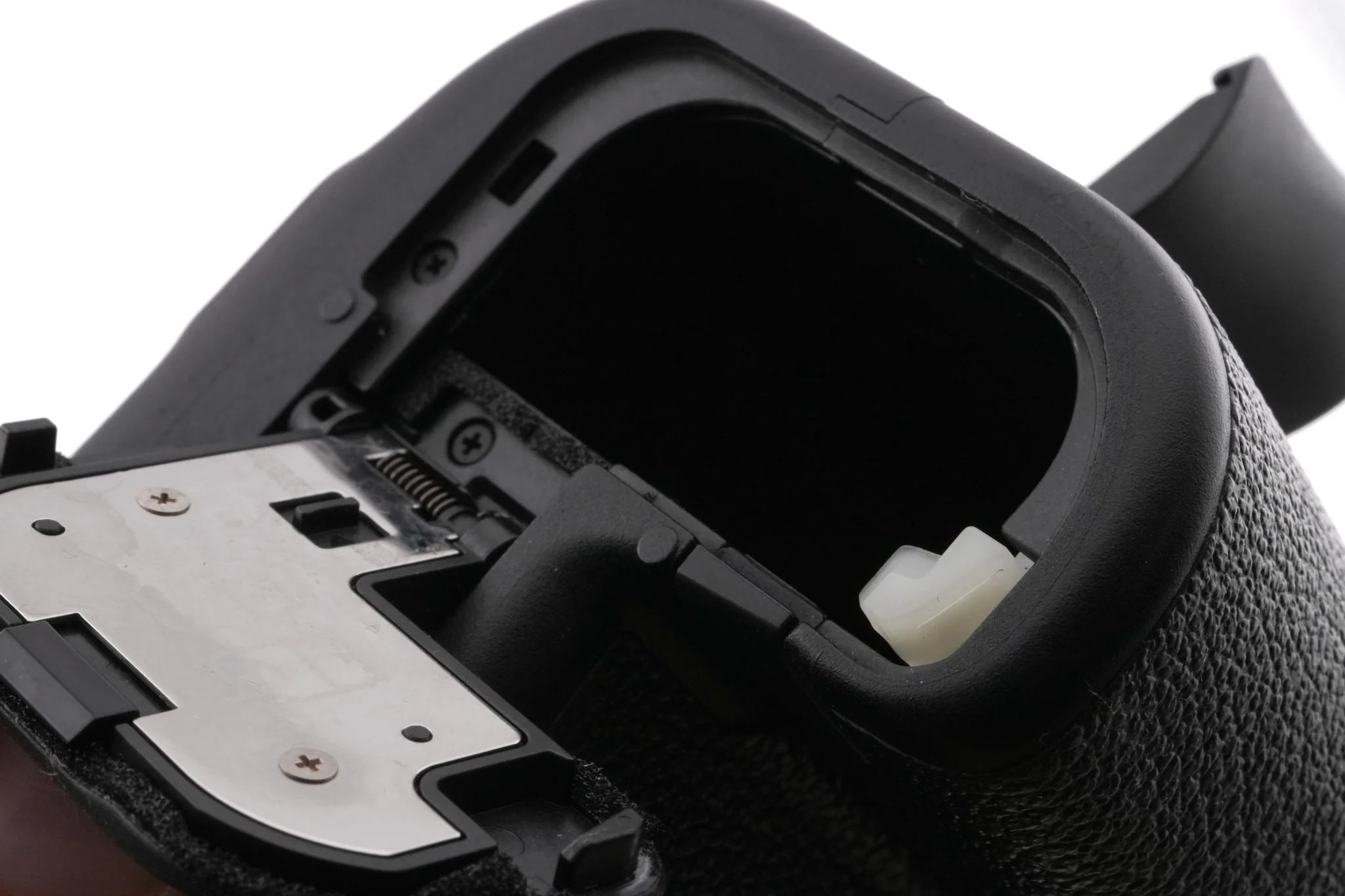 Canon EOS 6D Mark II - Image 9
