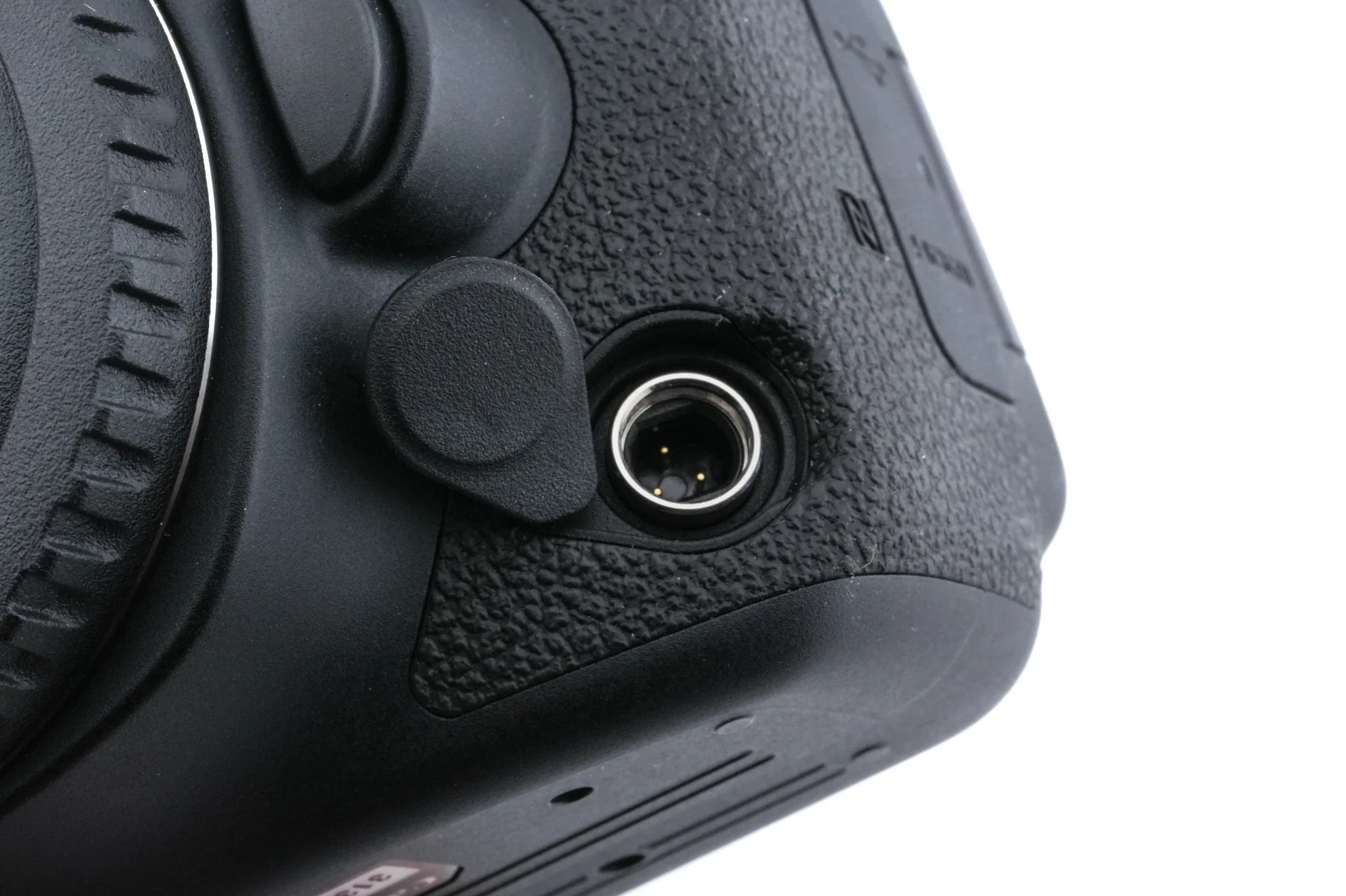 Canon EOS 6D Mark II - Image 8