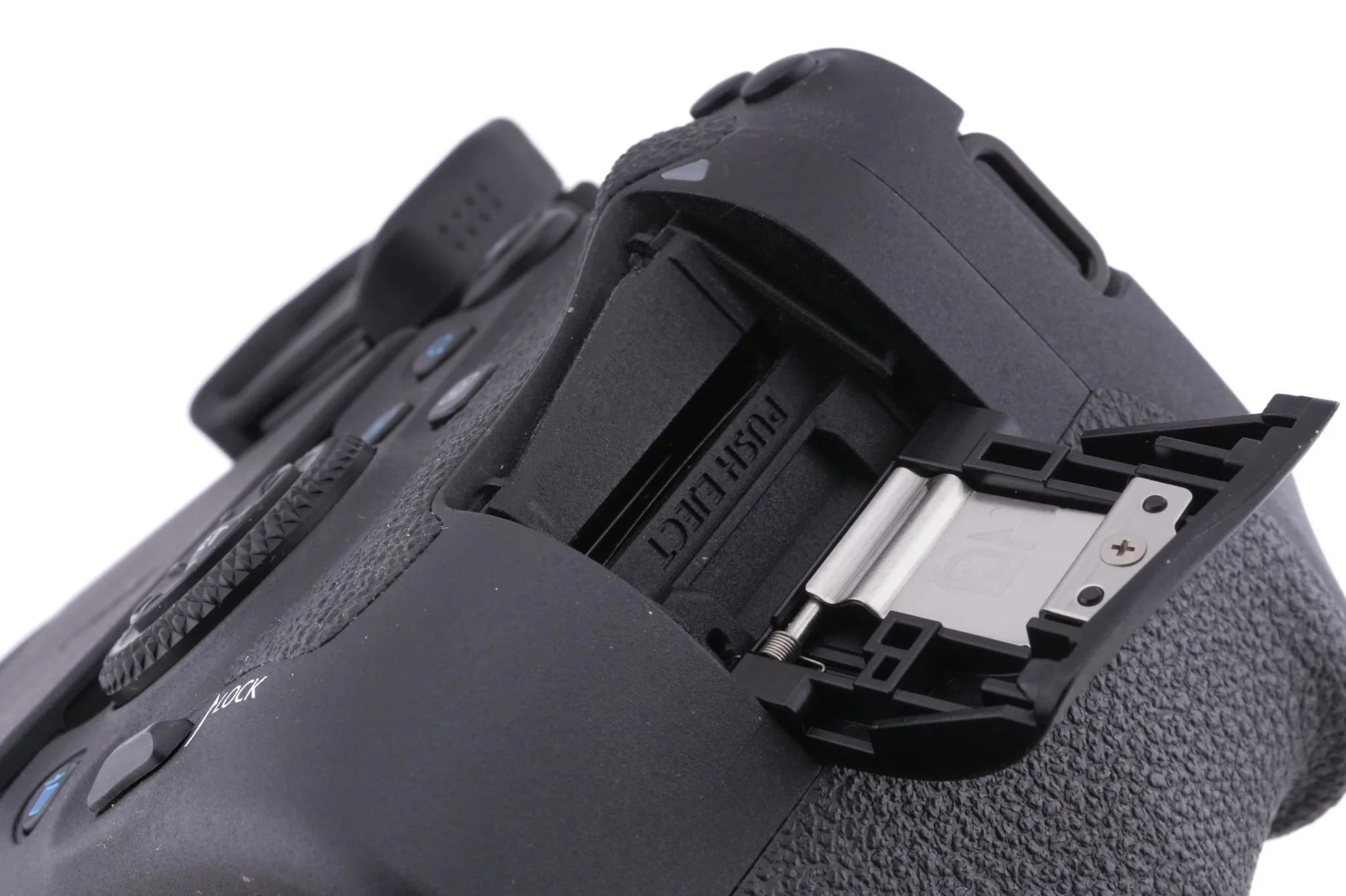 Canon EOS 6D Mark II - Image 6