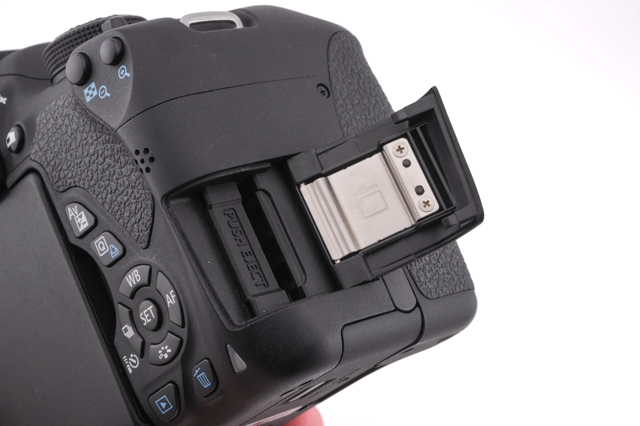Canon EOS 700D - Image 7