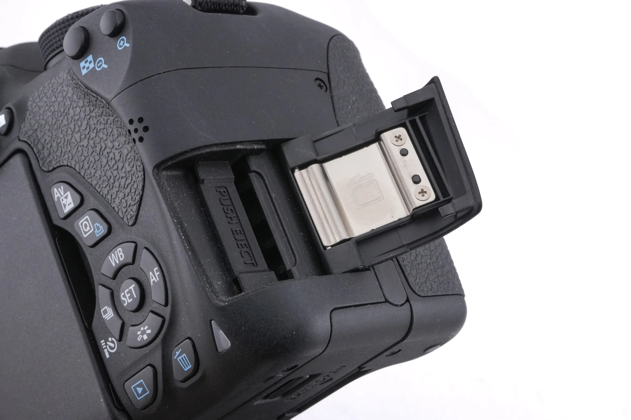 Canon EOS 700D - Image 7