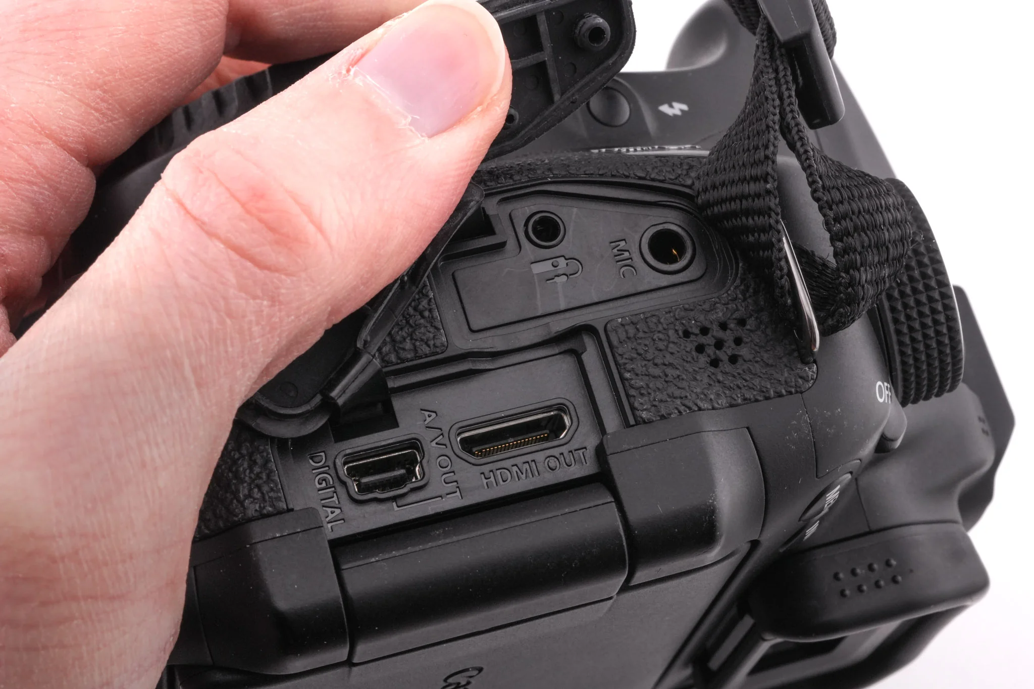 Canon EOS 70D - Image 8