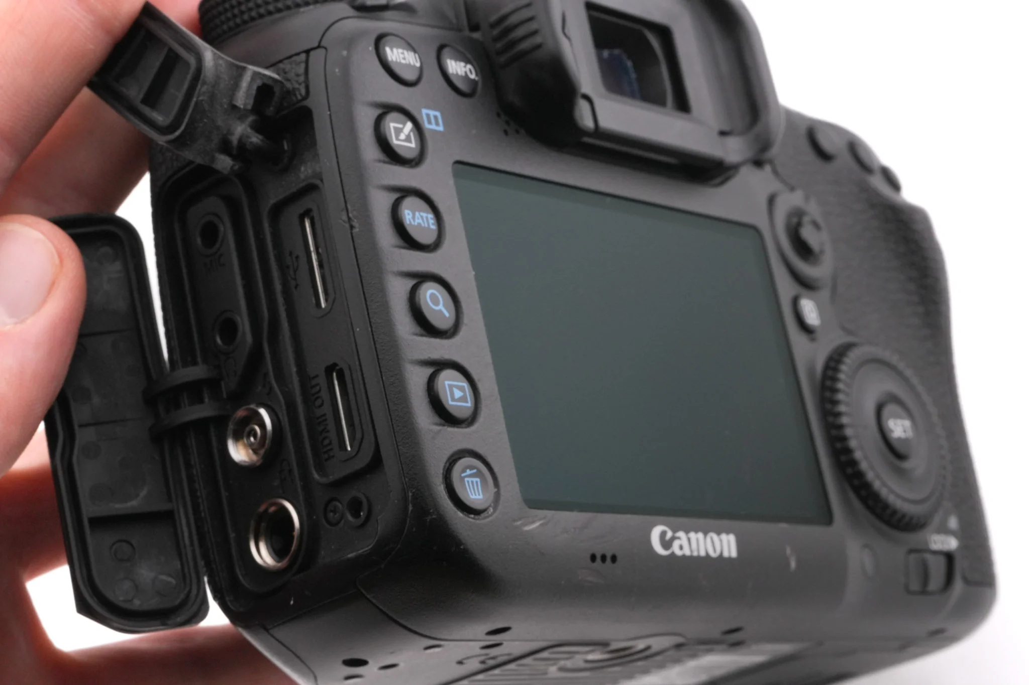 Canon EOS 7D Mark II - Image 6