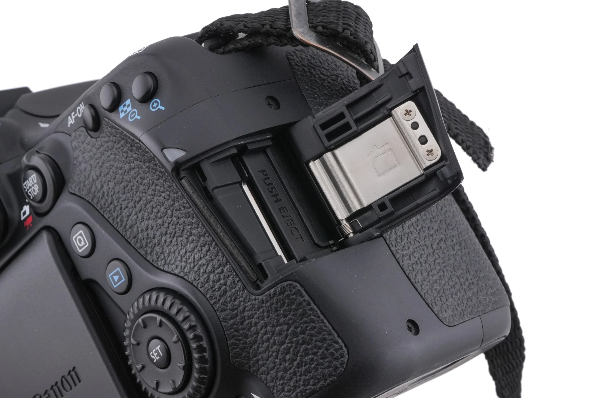 Canon EOS 80D - Image 6