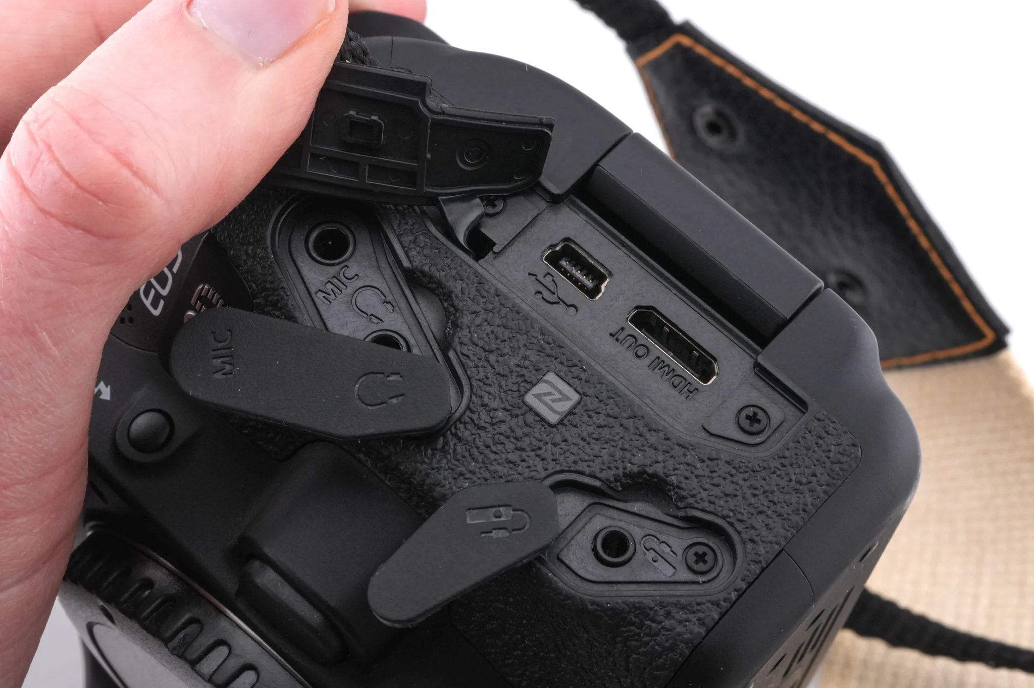 Canon EOS 80D - Image 7