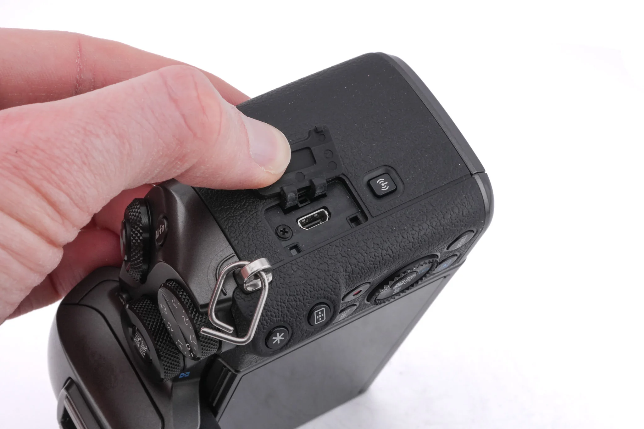 Canon EOS M5 - Image 8