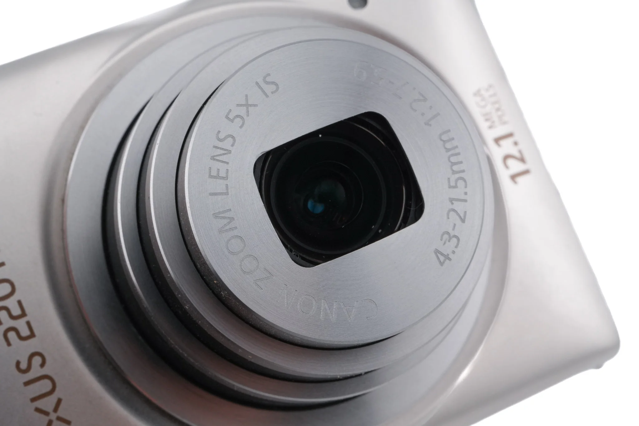Canon IXUS 220 HS - Image 5