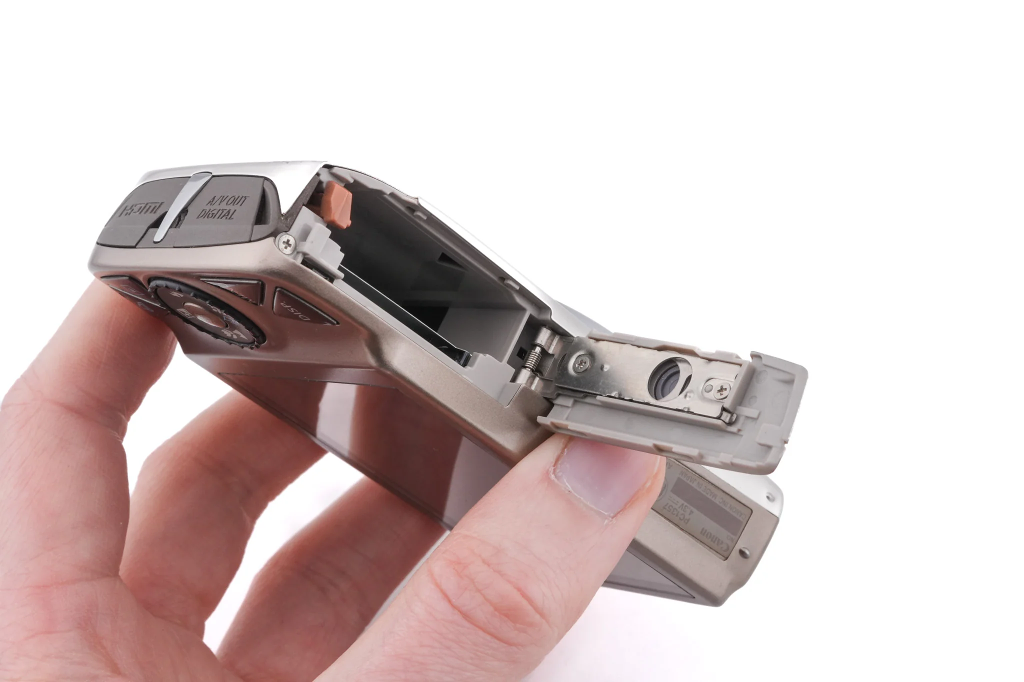 Canon IXUS 990 IS - Image 6