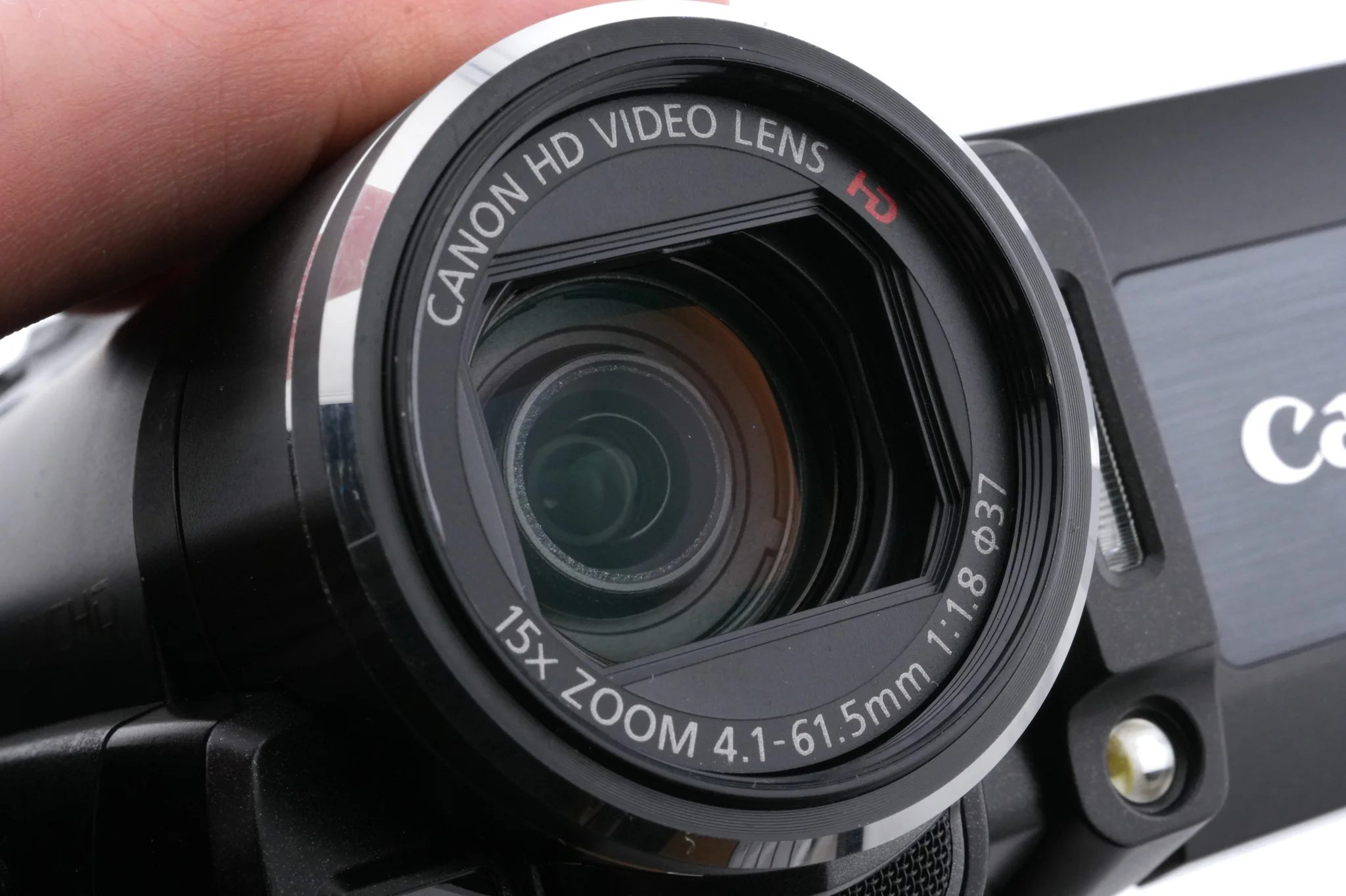 Canon Legria HF200 - Image 5