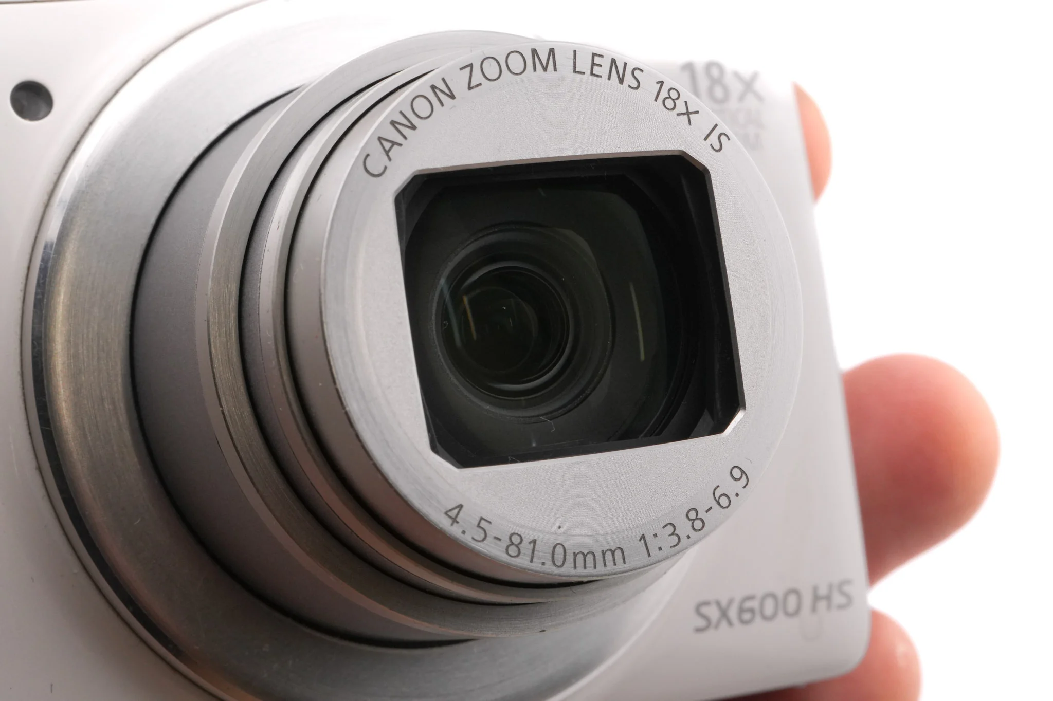 Canon PowerShot SX600 HS - Image 4