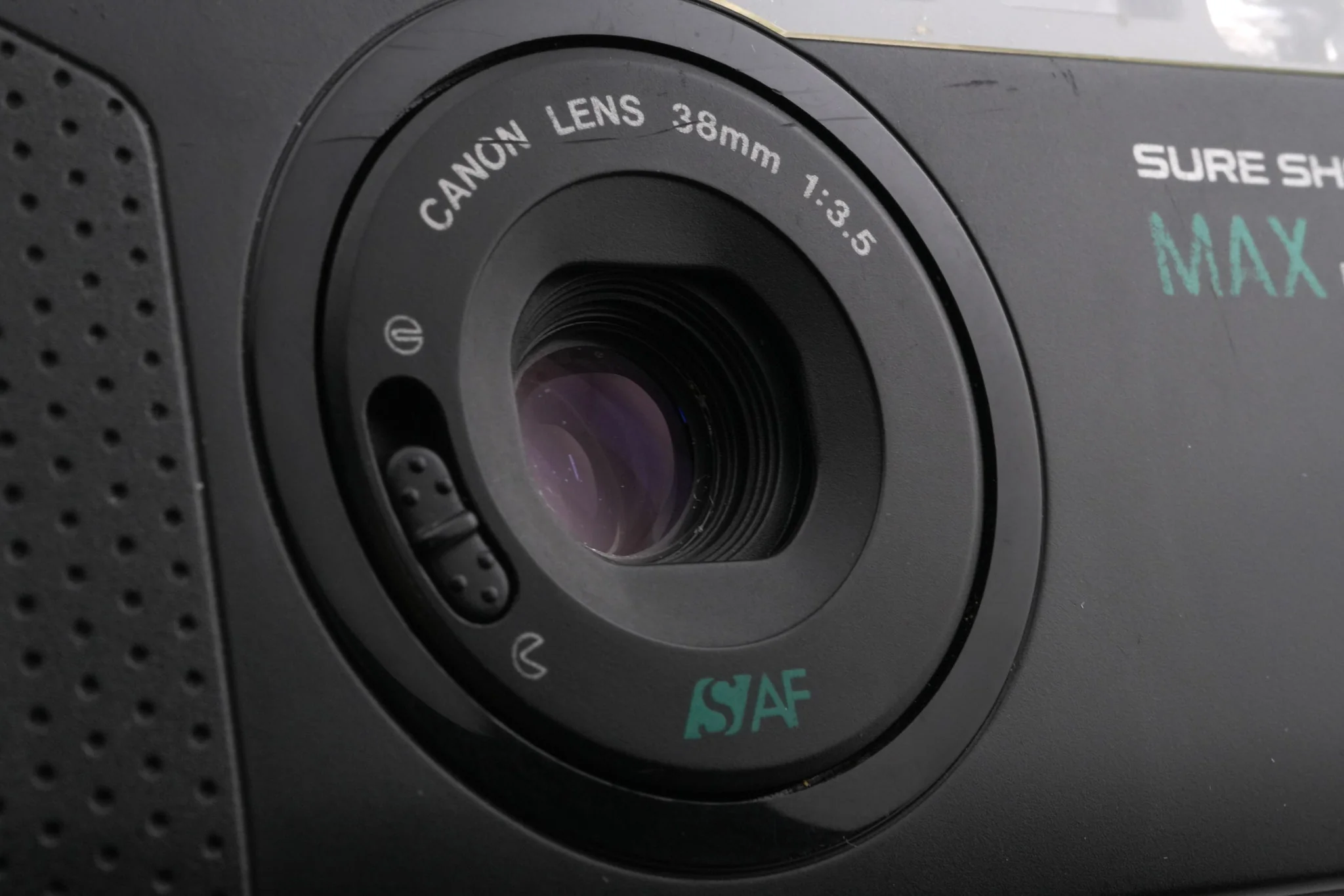 Canon Sure Shot - Image 4
