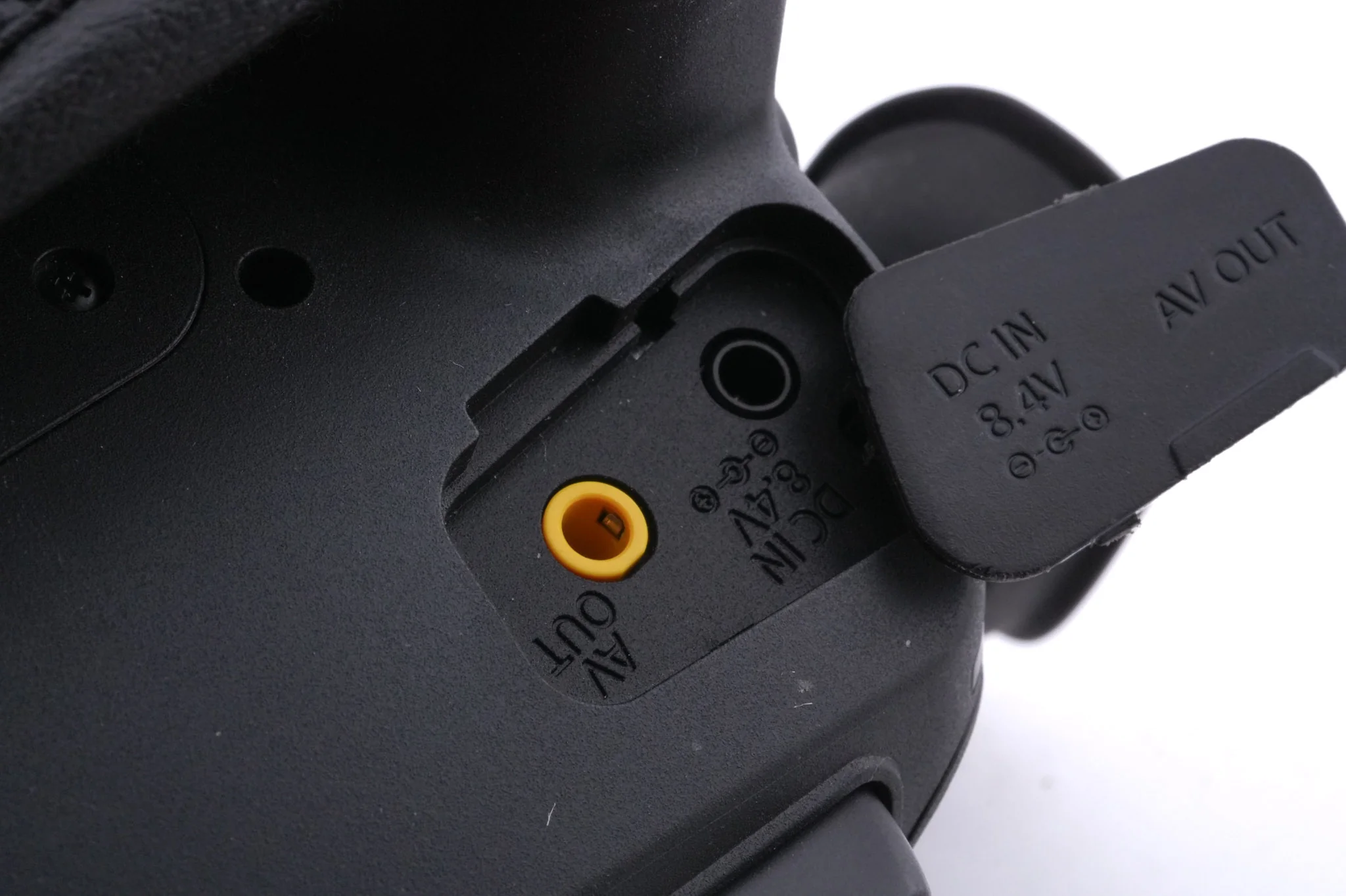 Canon XA11 - Image 9