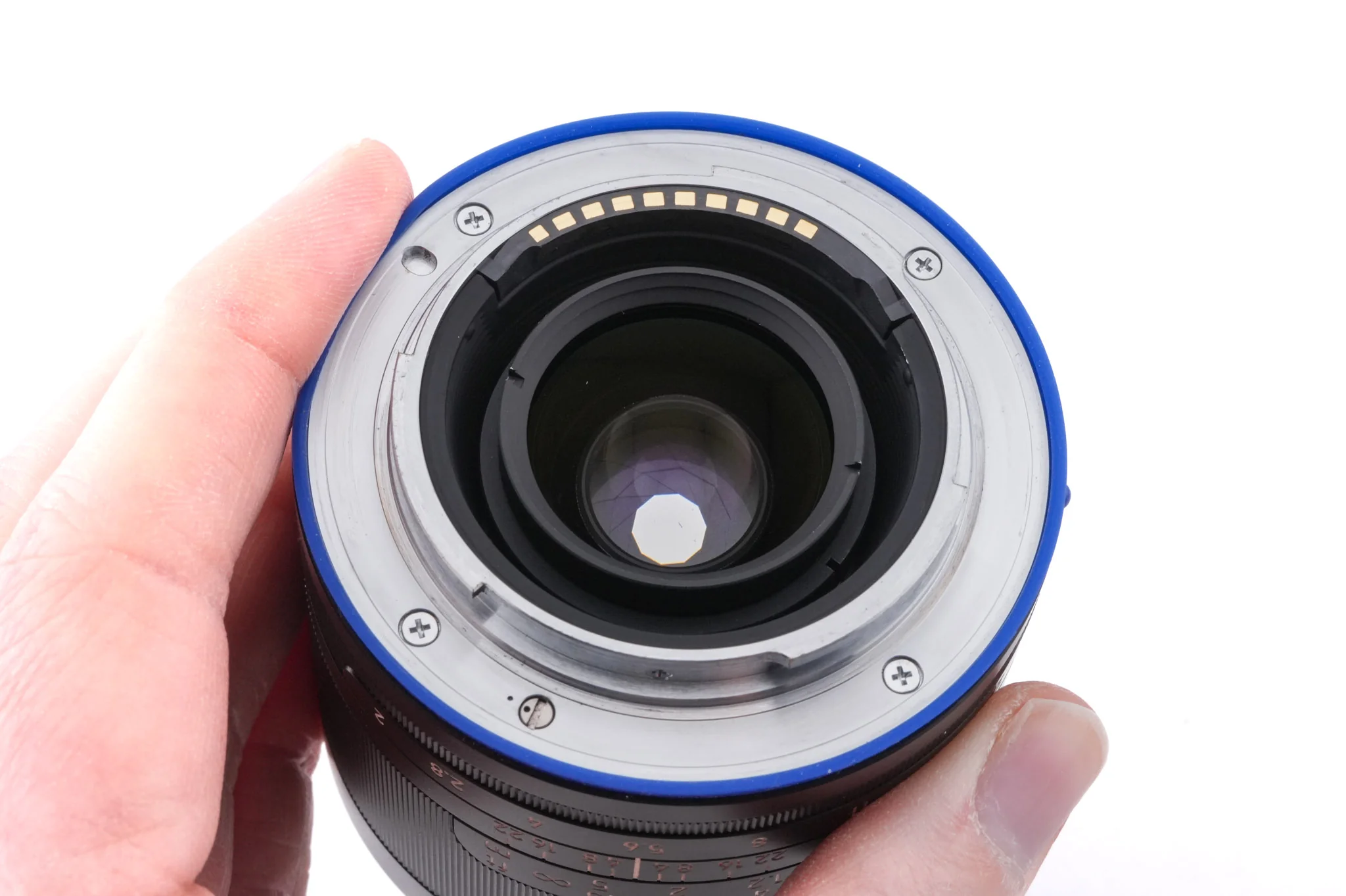 Carl Zeiss 35mm f2 Biogon T* Loxia - Image 4