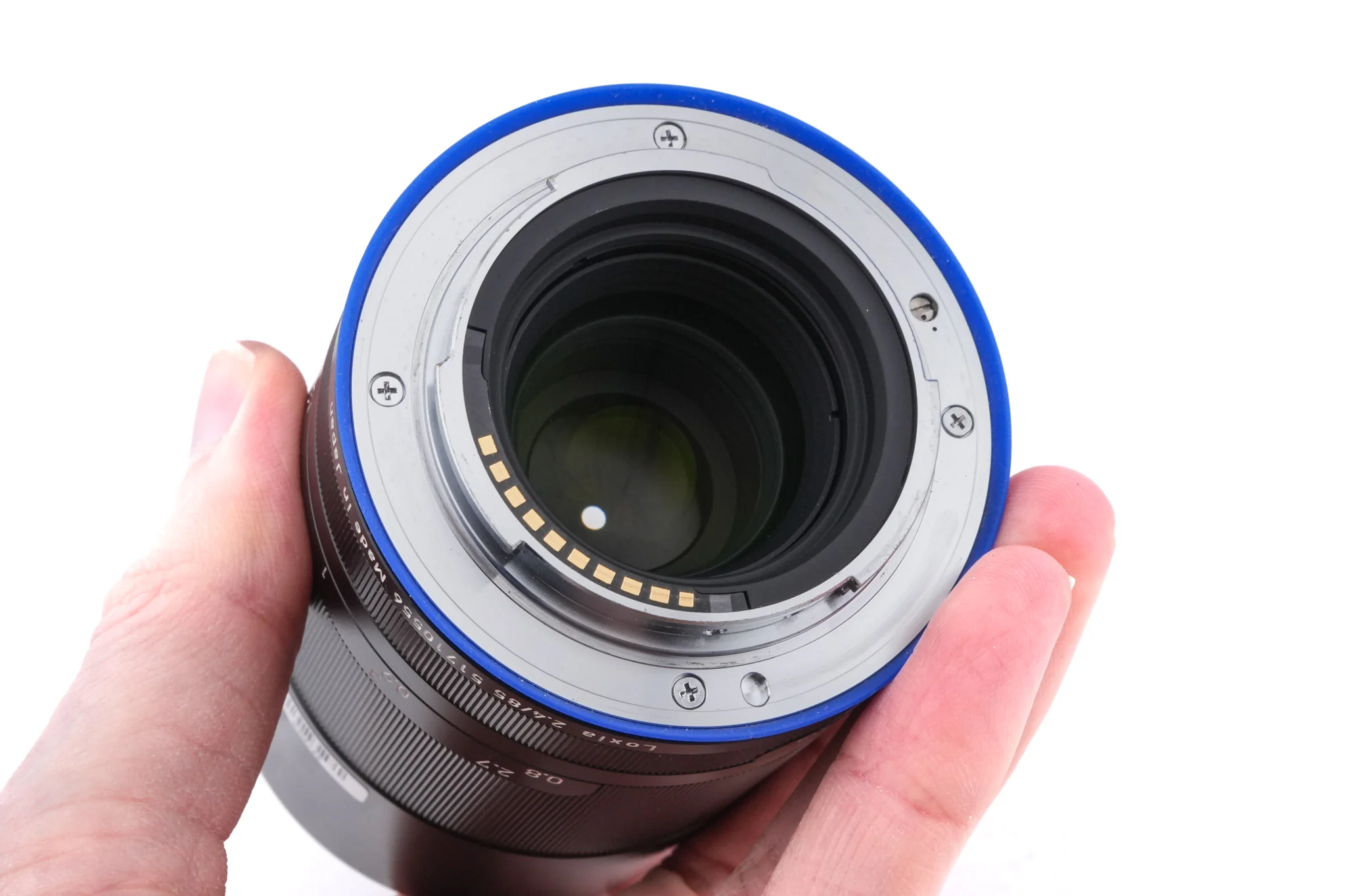 Carl Zeiss 85mm f2.4 Sonnar T* Loxia - Image 4