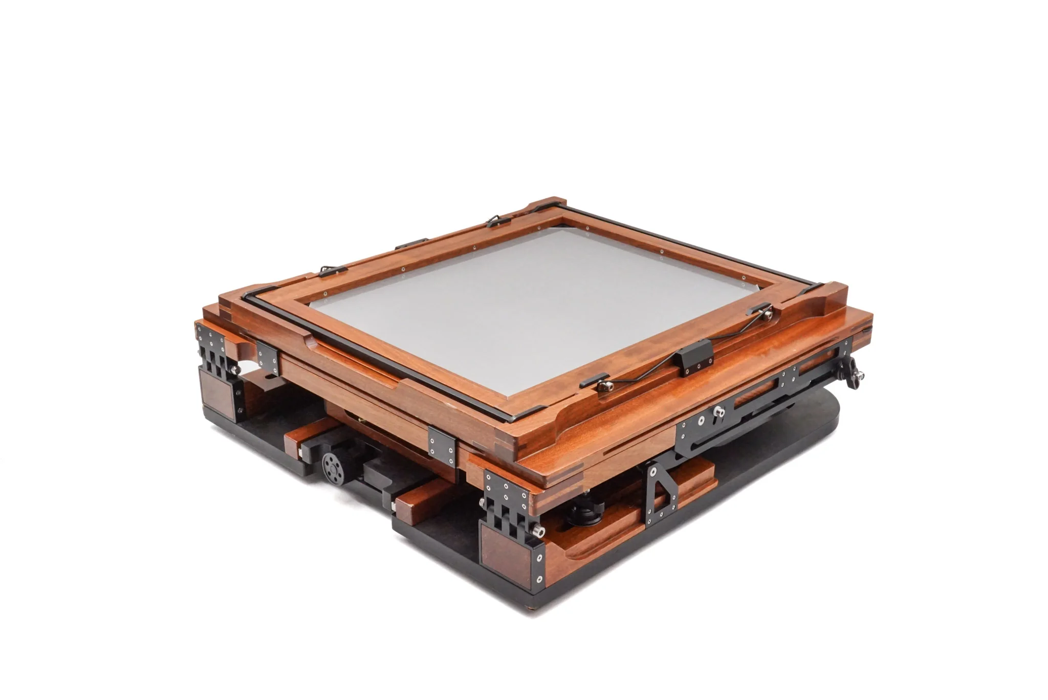 Chamonix 11x14" Field Folding View Camera + 11x14 Film Holder + 11x14 Film Holder - Image 9