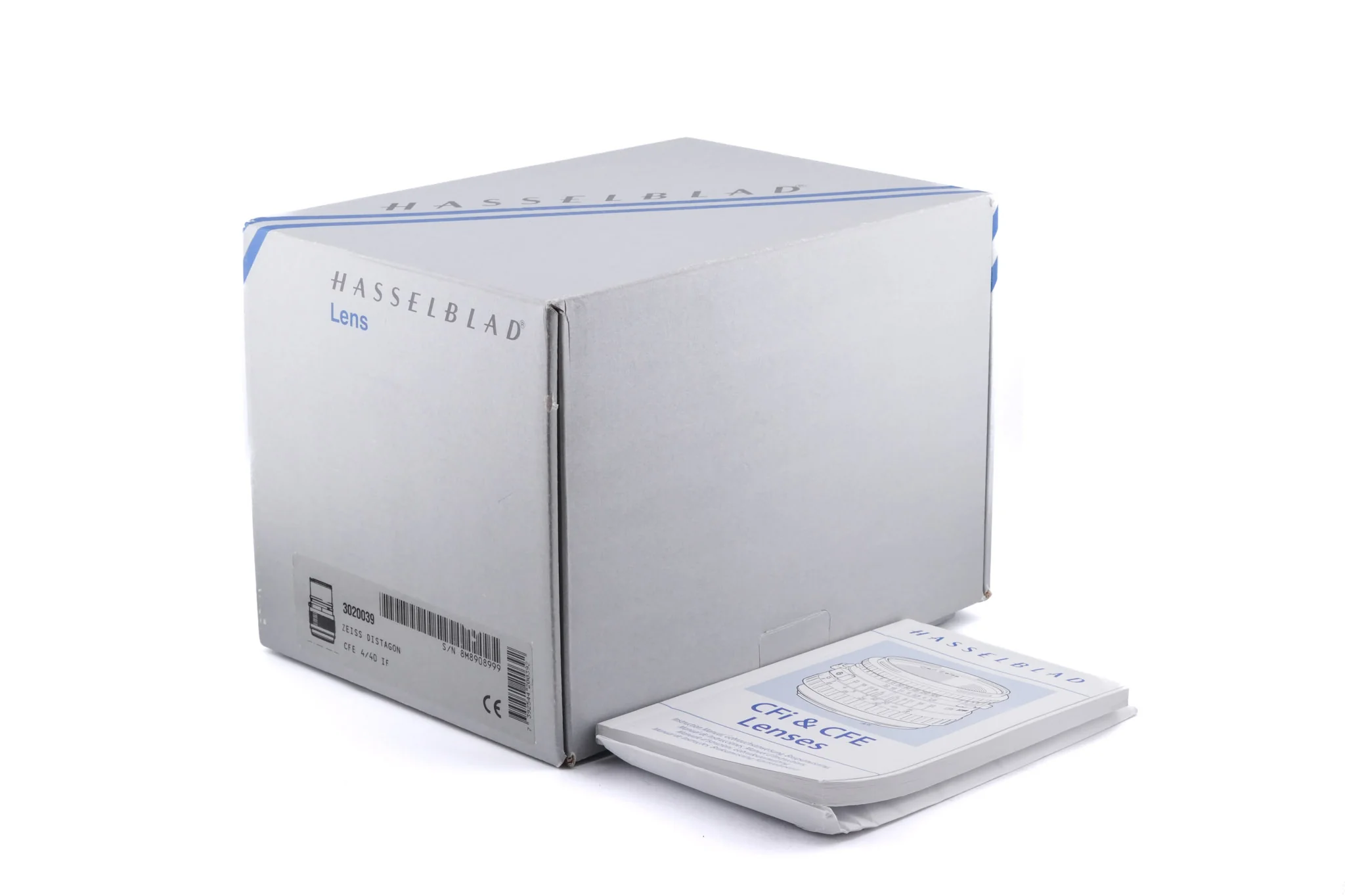 Hasselblad 40mm f4 Distagon T* CFE FLE IF (3020039) + 93mm Haze Filter 1x HZ -0 + Lens Shade / Filter Adapter Ring 93/40 (40693) - Image 11