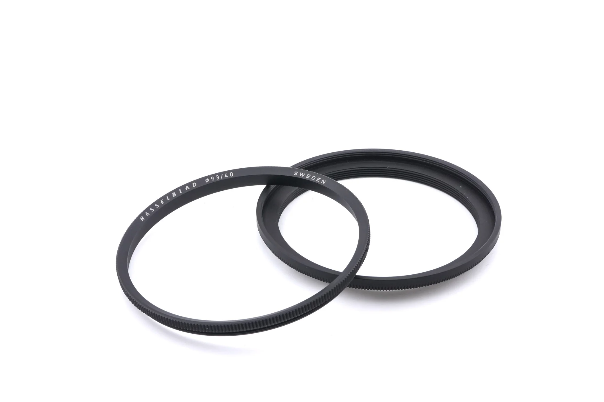 Hasselblad 40mm f4 Distagon T* CFE FLE IF (3020039) + 93mm Haze Filter 1x HZ -0 + Lens Shade / Filter Adapter Ring 93/40 (40693) - Image 8