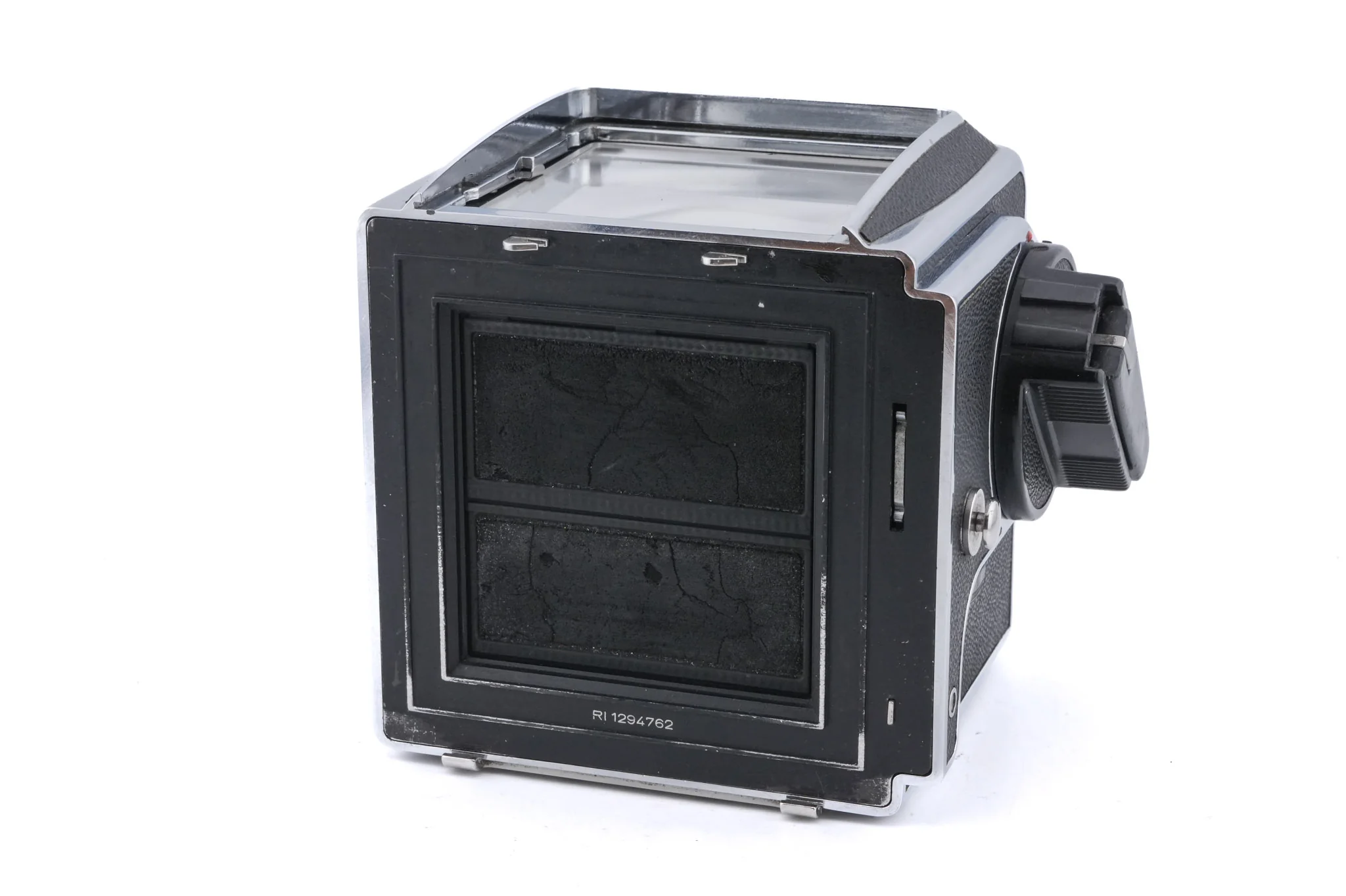 Hasselblad 500C/M (Silver, 10026) + Waist Level Finder (New / Chrome, 42315) + A12N Film Magazine + 80mm f2.8 Planar T* CF (20029) + Standard Focusing Screen (42161) - Image 8