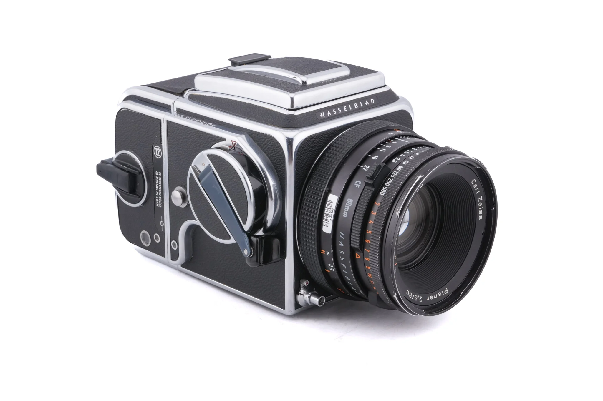 Hasselblad 500C/M (Silver, 10026) + 80mm f2.8 Planar T* CF (20029) + Waist Level Finder (New / Chrome, 42315) + A12N Film Magazine + Standard Focusing Screen (42161) - Image 2