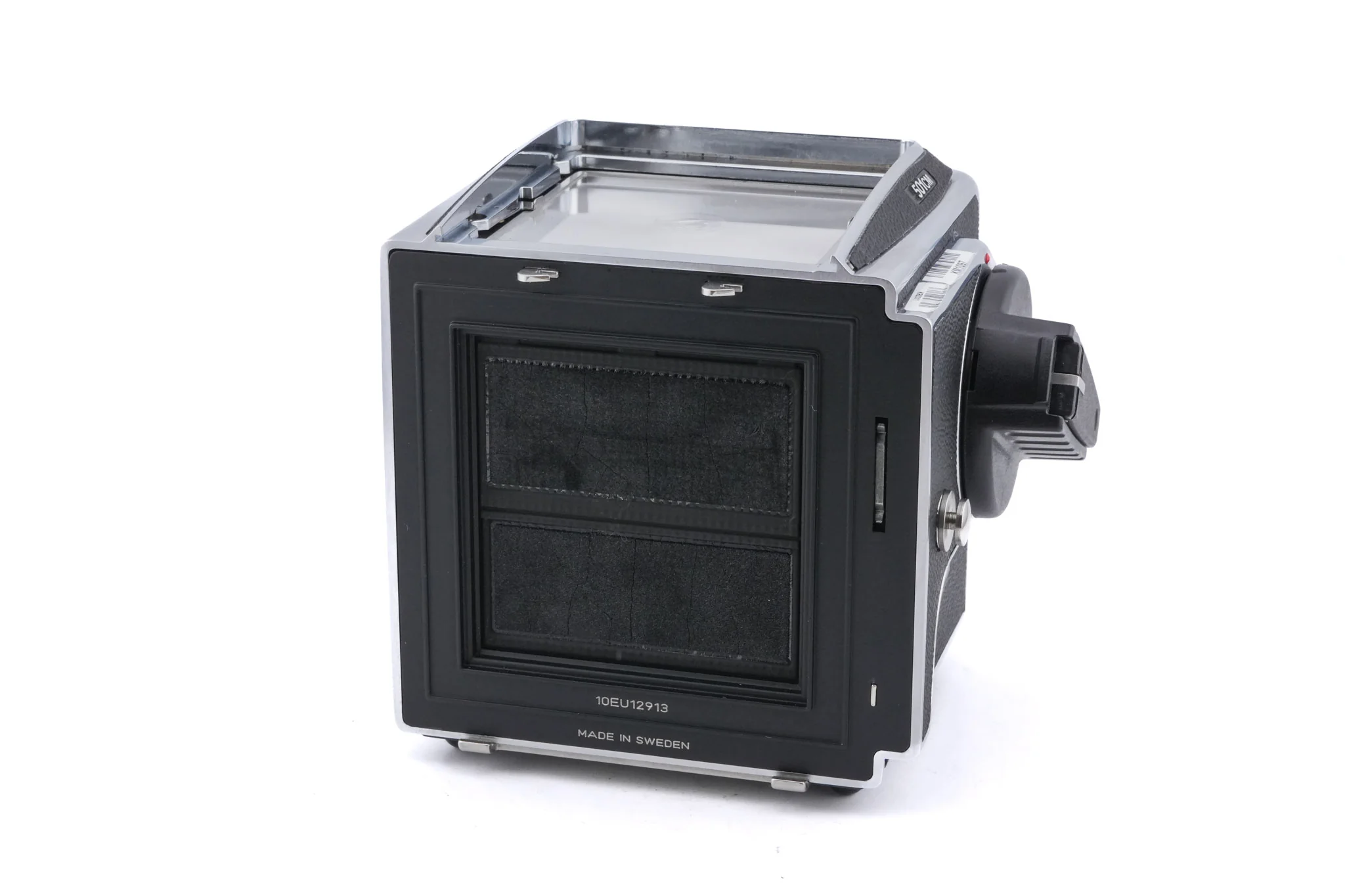 Hasselblad 501CM (Silver, 10238) + Acute Matte D Microprism / Split Image Focusing Screen (42215) + Waist Level Finder (New / Chrome, 42315) + 80mm f2.8 Planar T* CB (20032) + A12N Film Magazine - Image 8