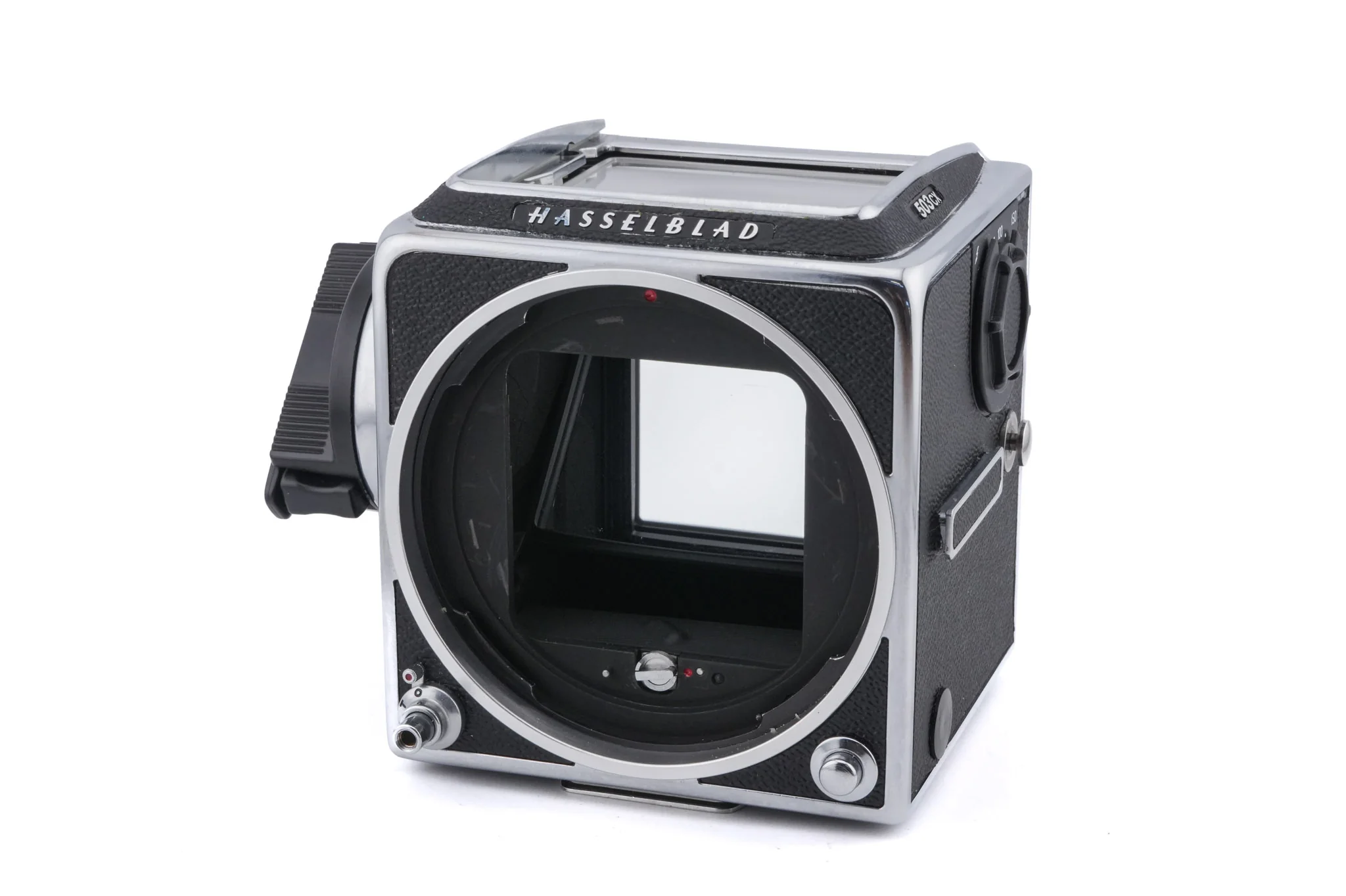 Hasselblad 503CX (Silver, 10026) + A12N Film Magazine + Waist Level Finder (New / Chrome, 42315) + Acute Matte Focusing Screen (42165) - Image 7