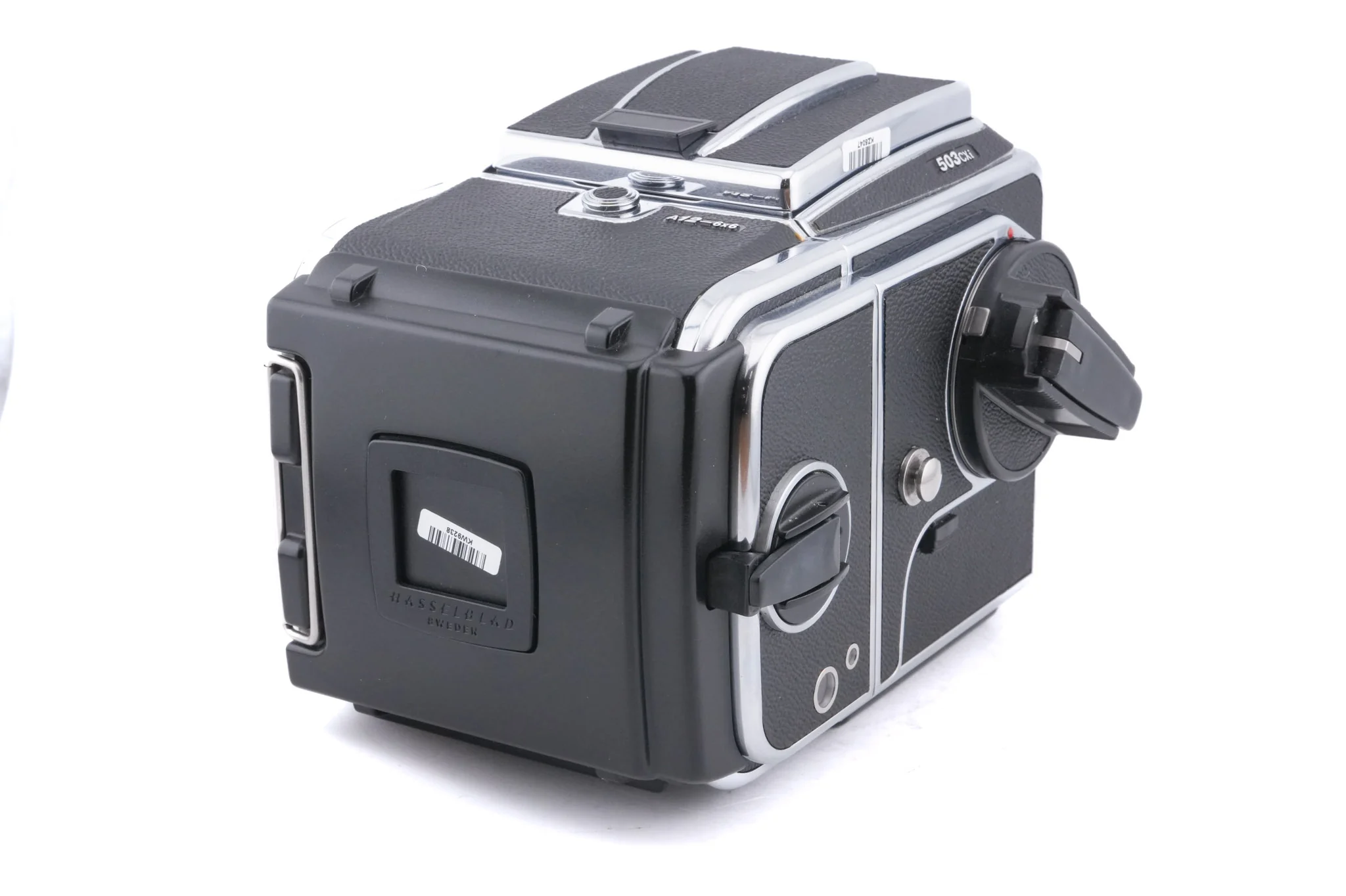 Hasselblad 503CXi (Silver, 10026) + A12N Film Magazine + Waist Level Finder (New / Chrome, 42315) + Acute Matte Focusing Screen (42165) - Image 3