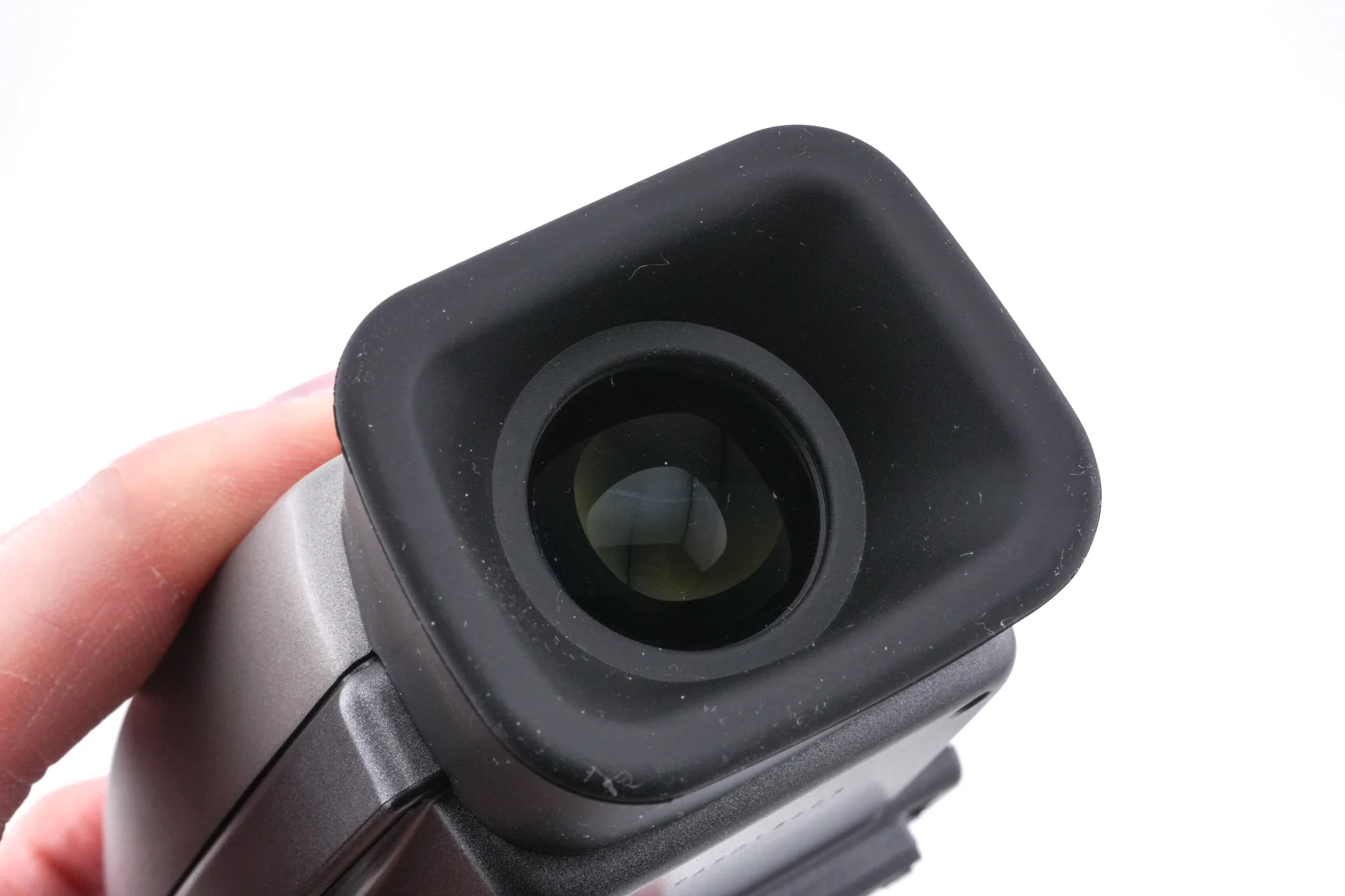 Hasselblad H3DII + H3DII-50MS (Multishot) Digital Back + HVD 90x Viewfinder - Image 13