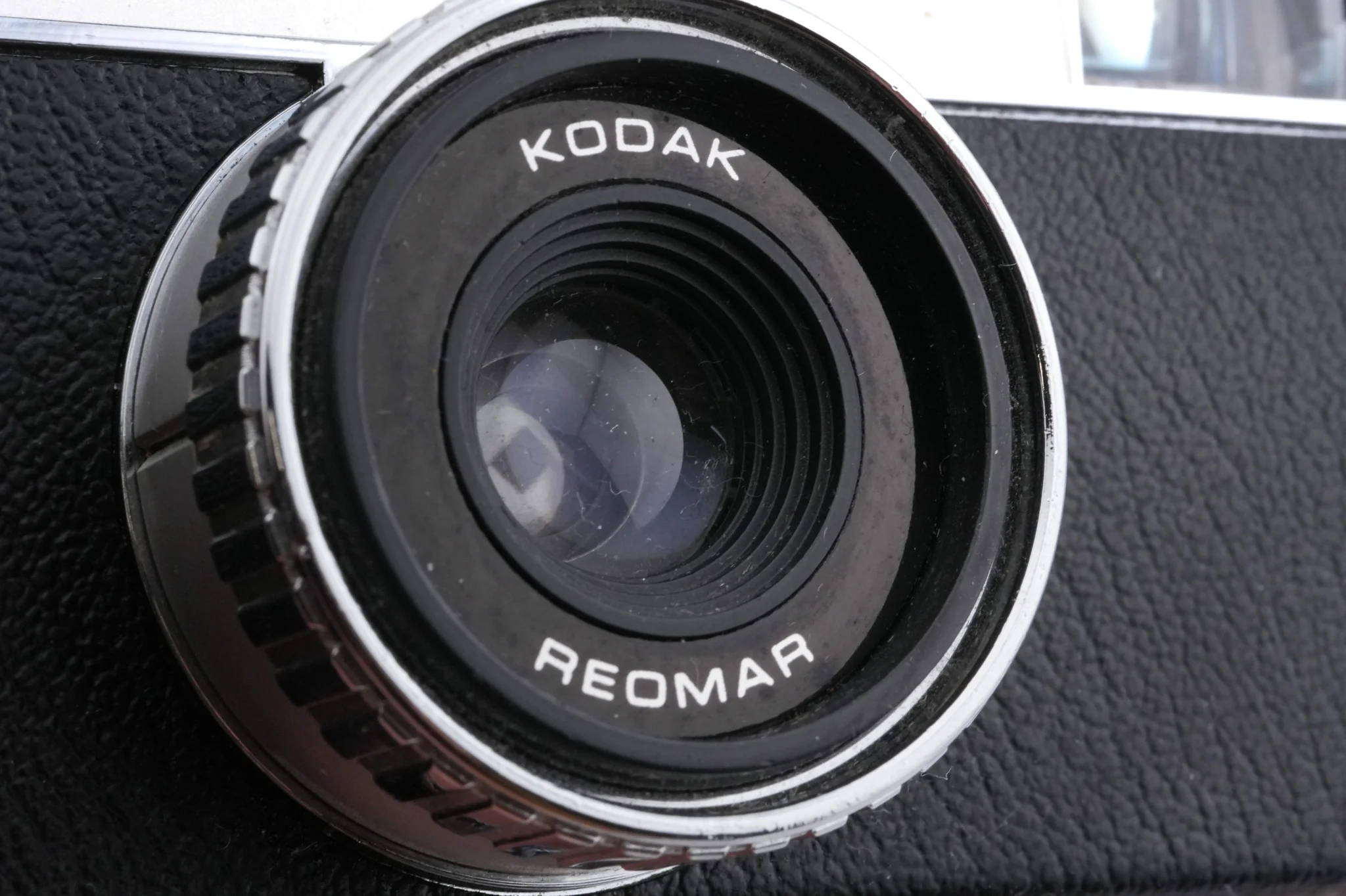 Kodak Instamatic 233 - Image 5