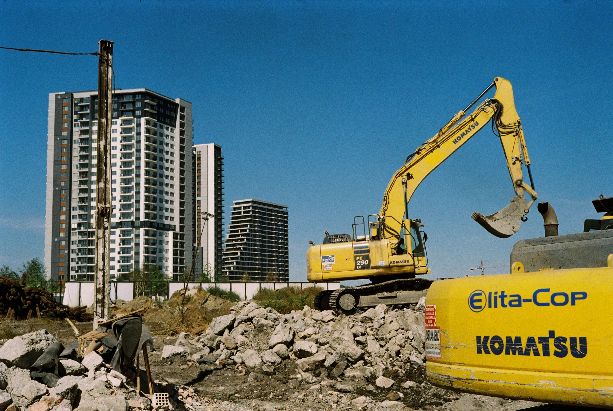 Kodak Pro Image 100 (35mm) 36 Exp. EXPIRED 12/2025 - Image 5