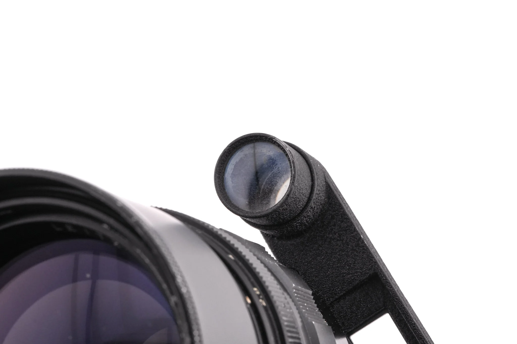 Leica 135mm f2.8 Elmarit (Type I) (11827 / 11829) - Image 10