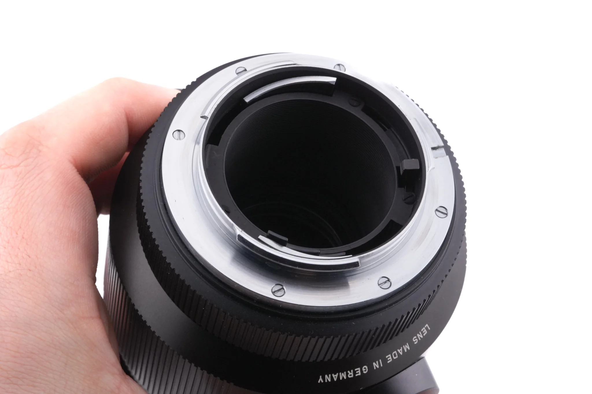 Leica 180mm f2.8 Elmarit-R (Type I) (3-Cam) (11919) - Image 6