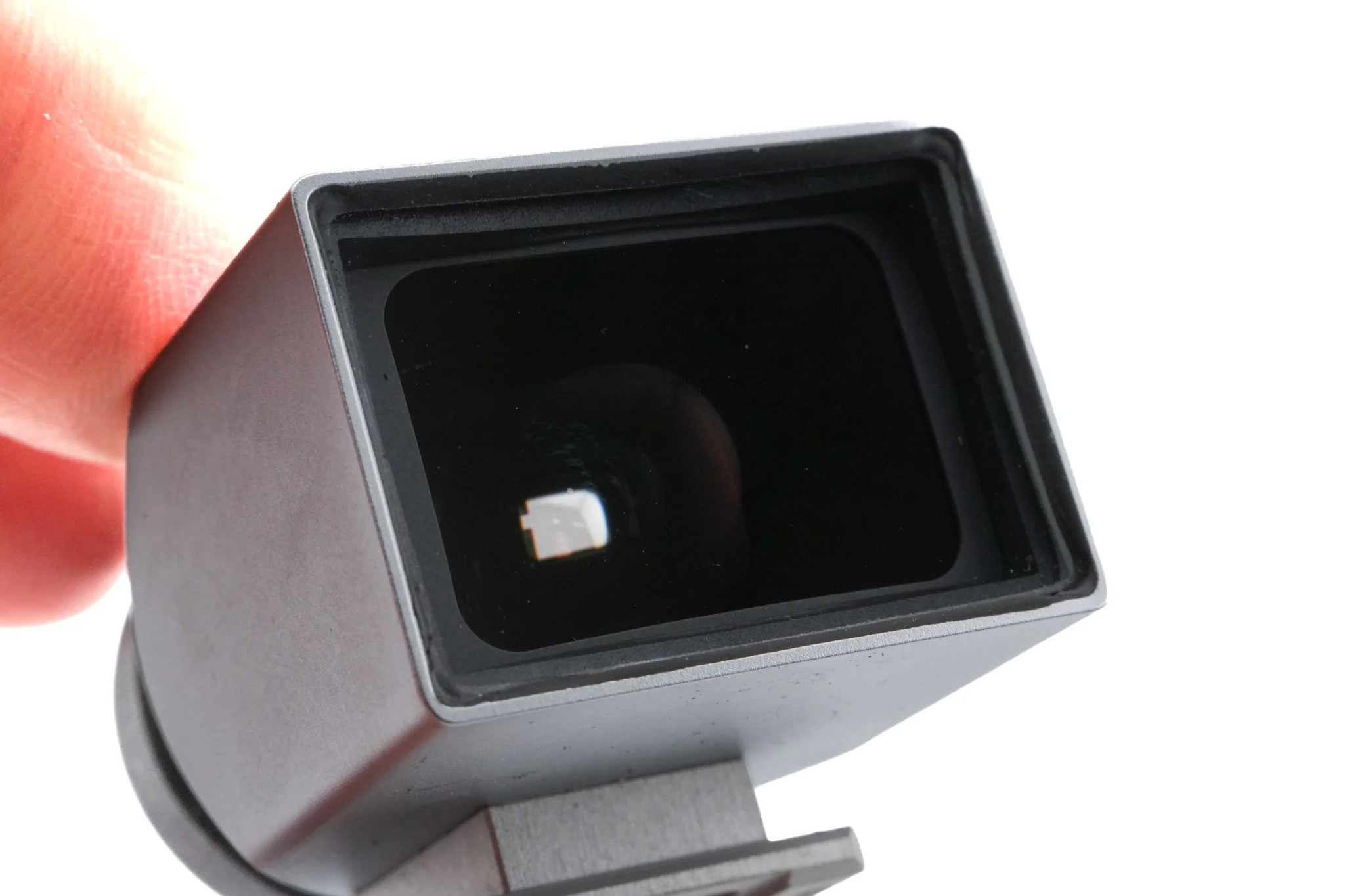 Leica 24mm Brightline Finder (12027) - Image 5