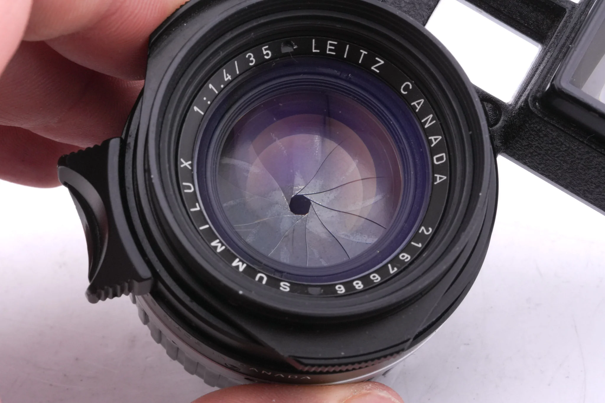 Leica 35mm f1.4 Summilux (Type II) (Goggles, Black Paint Brass Infinity Lock) (11871) - Image 7