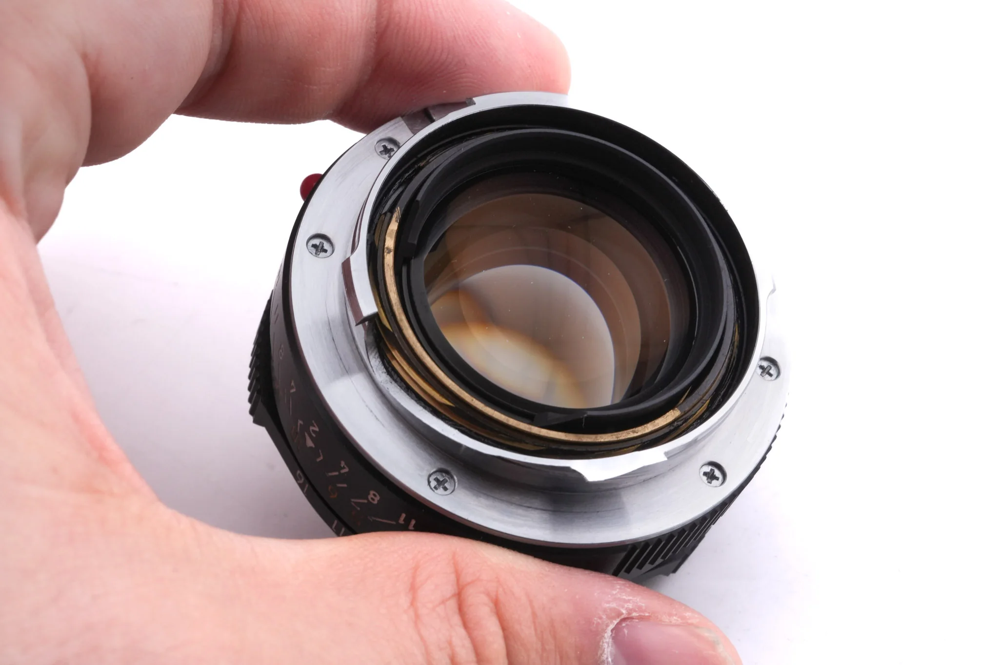 Leica 35mm f2 Summicron-M (Type IV) (Black, 11310) + Lens Hood M2/35 (12524) - Image 6