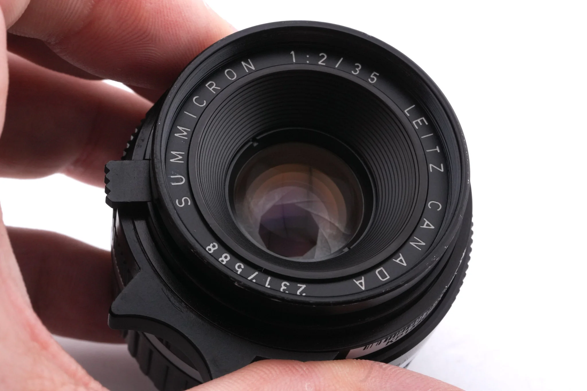 Leica 35mm f2 Summicron (Type II) (11309) - Image 5