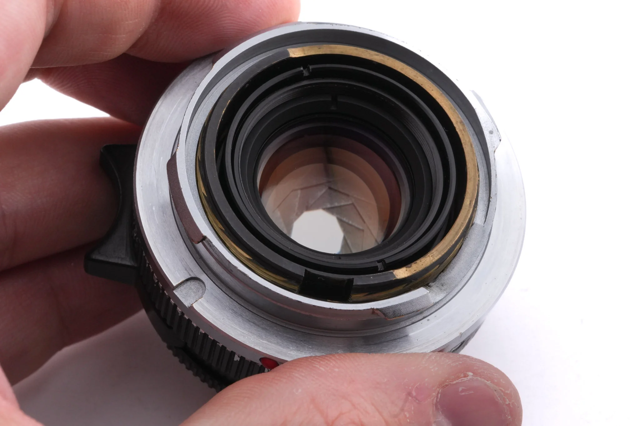 Leica 35mm f2 Summicron (Type III) (11309) - Image 6