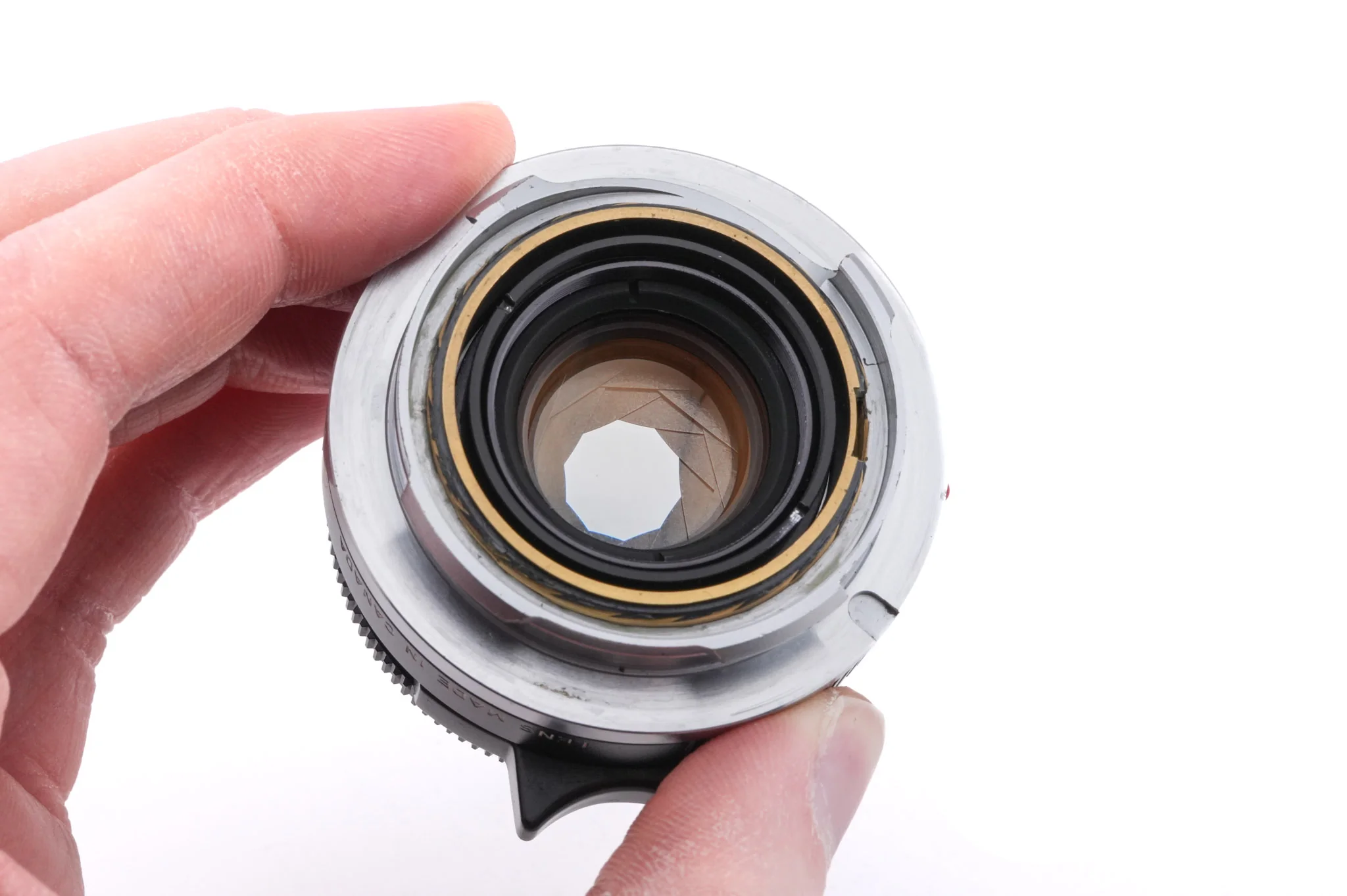 Leica 35mm f2 Summicron (Type III) (11309) - Image 6