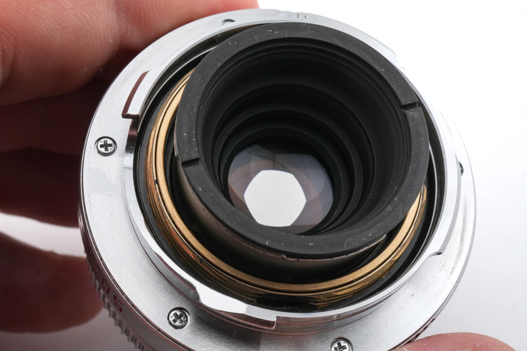 Leica 50mm f2.8 Elmar-M (Silver, 11823) + Lens Hood (50mm f2.8 Elmar-M) (12549) - Image 7